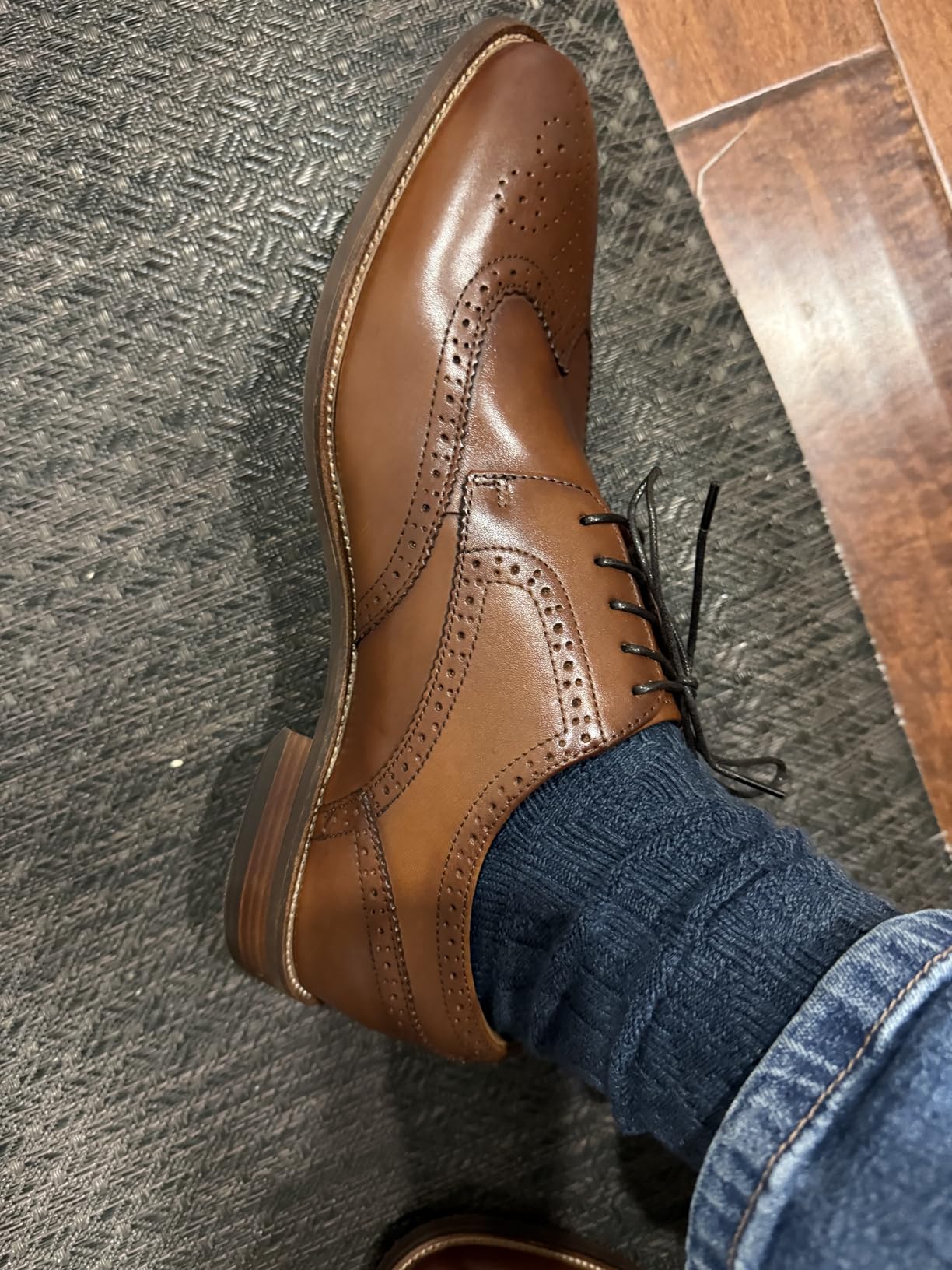 Florsheim Men's Rubano Wingtip Oxford customer photo 2