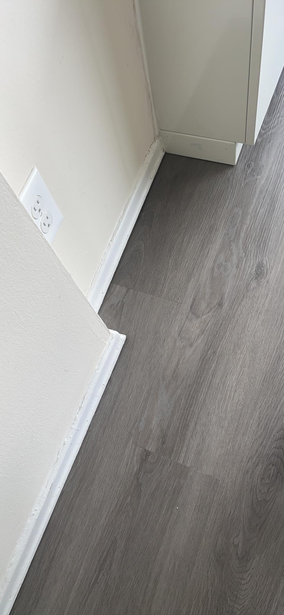 MaxCore Pro | Lucida Surfaces | 7 5/16 x 48 | 24.5 Sq. Ft. | 20mil | 5mm Thick | 10 Pack | Interlocking Click Lock Waterproof Luxury Vinyl Flooring Planks customer photo 1