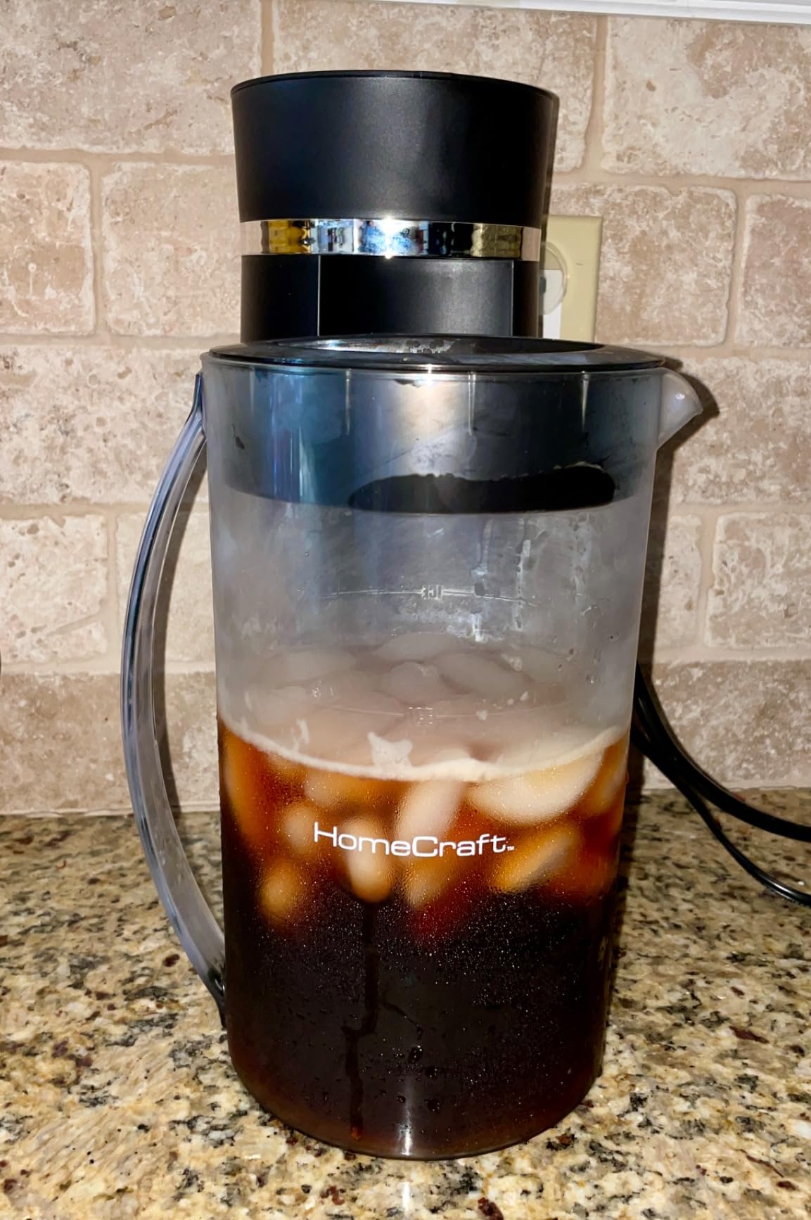 Homecraft Electric Iced Tea Maker for Sweet Tea and Cold Brew Coffee, Double Insulated Pitcher, Black, Small customer photo 1