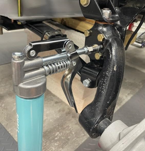 SHALL Mini Grease Gun Kit (3.52OZ, 3000PSI) with Accessories: 2x 4-Jaw Couplers, Sharp Nozzle, Extension Adapter, 3OZ Grease, Reinforced Glove & Cleaner customer photo 2
