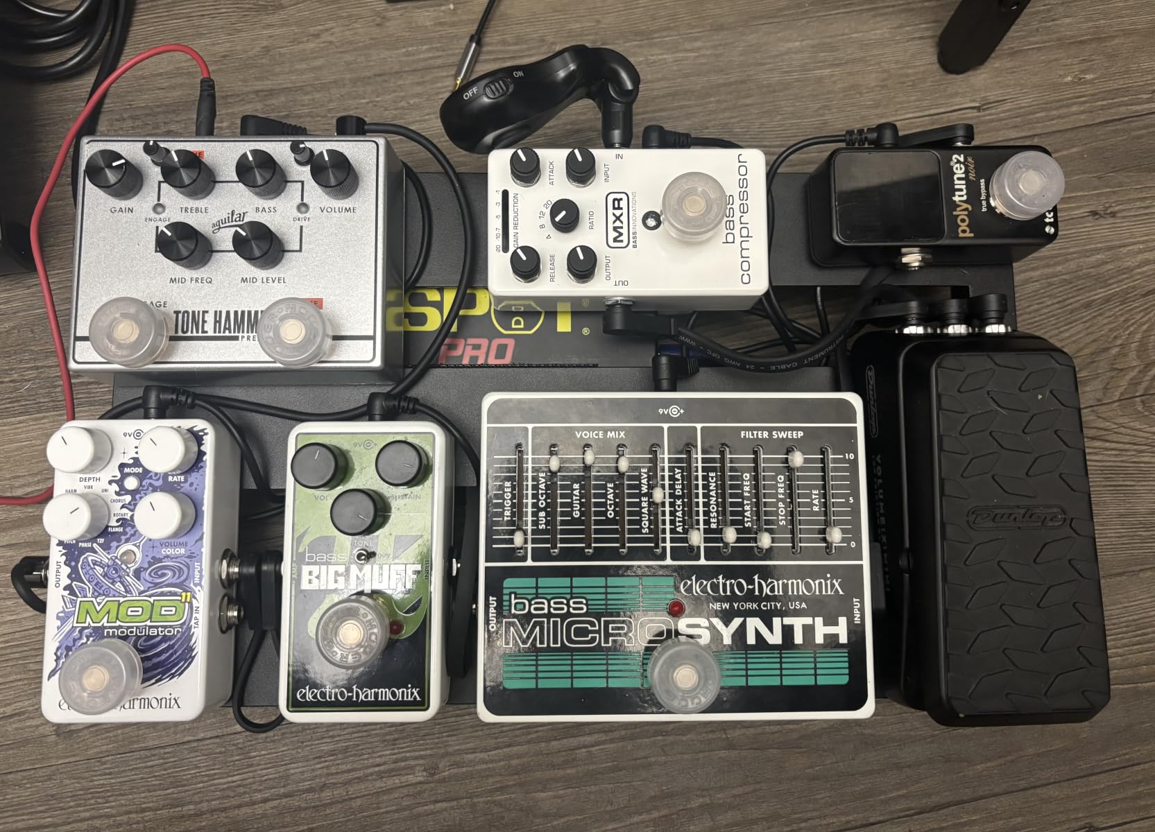 STRICH Guitar Pedal Board Aluminum Alloy 1.98lb Super Light Effect Pedalboard 18'' x 12.5'' with Carry Bag, STANDARD 18 (Angled) customer photo 2