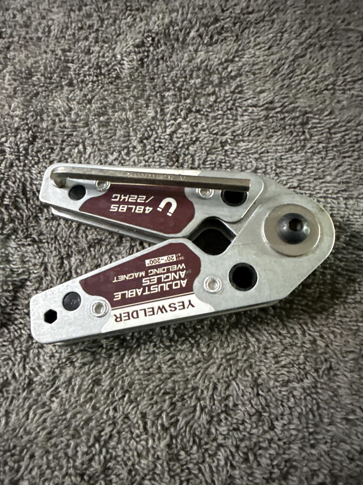 YESWELDER Adjustable Angle Welding Magnet 20-200° Welding Magnet of 48LBs customer photo 1
