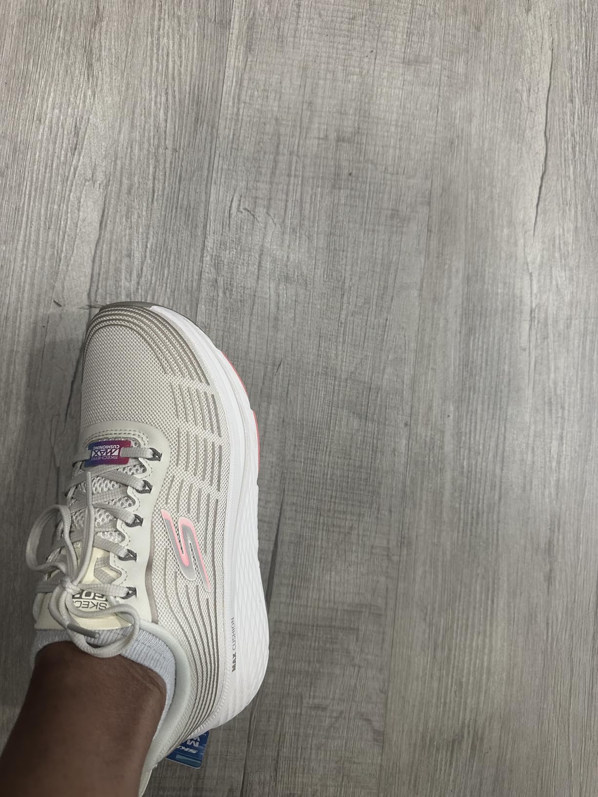 Skechers Women's Max Cushioning Elite 2.0 Sneaker customer photo 2