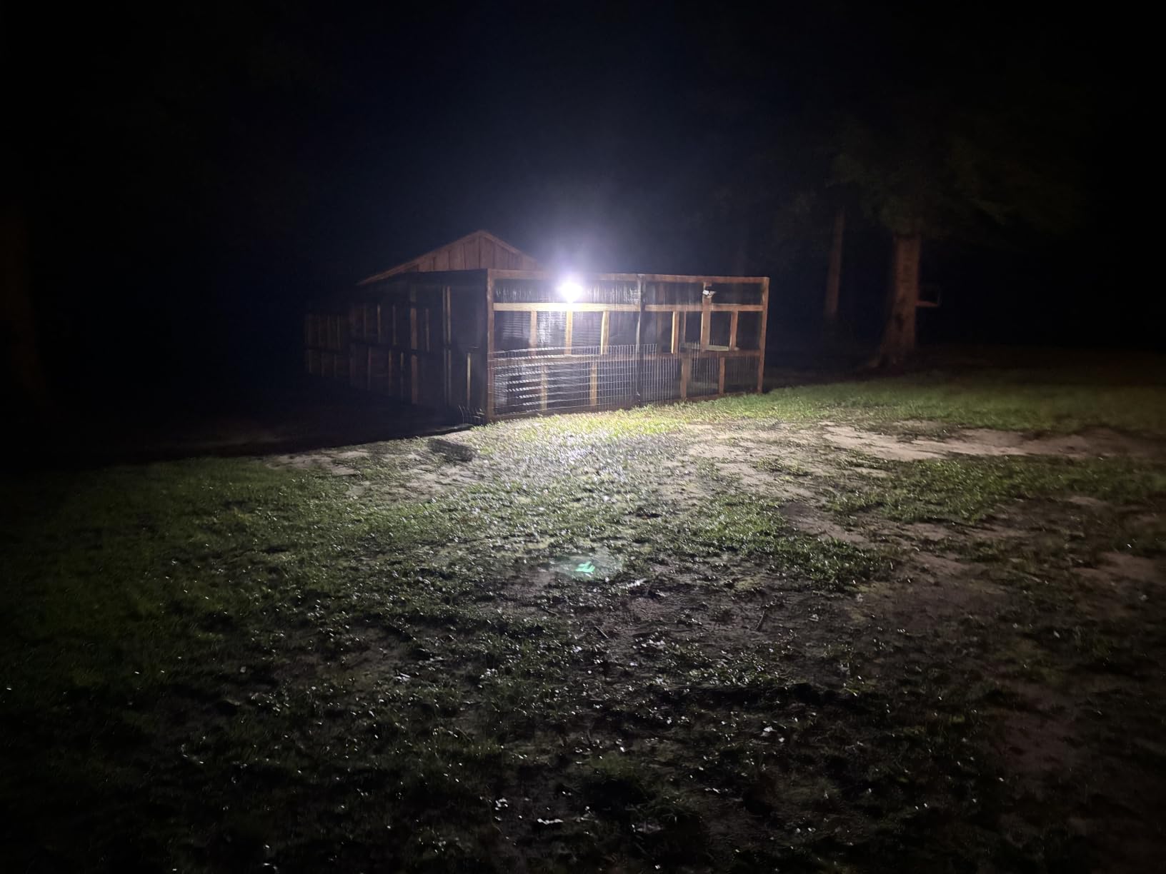 LYWALT Solar Outdoor Lights - 3000LM 188 LED Motion Sensor Outdoor Lights, 4 Heads Security Light, IP65 Waterproof, Easy Install, 270°Wide Angle Flood Wall Light with 3 Modes for Backyard Yard customer photo 1
