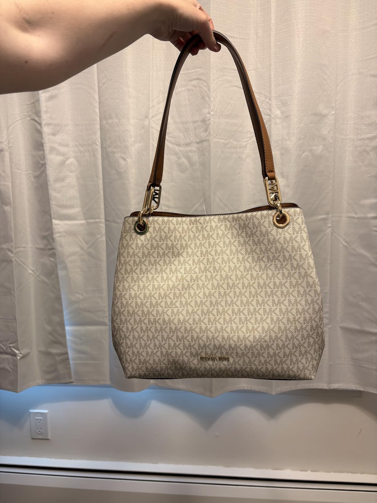 Michael Kors Women's Kensington Shoulder Tote customer photo 1