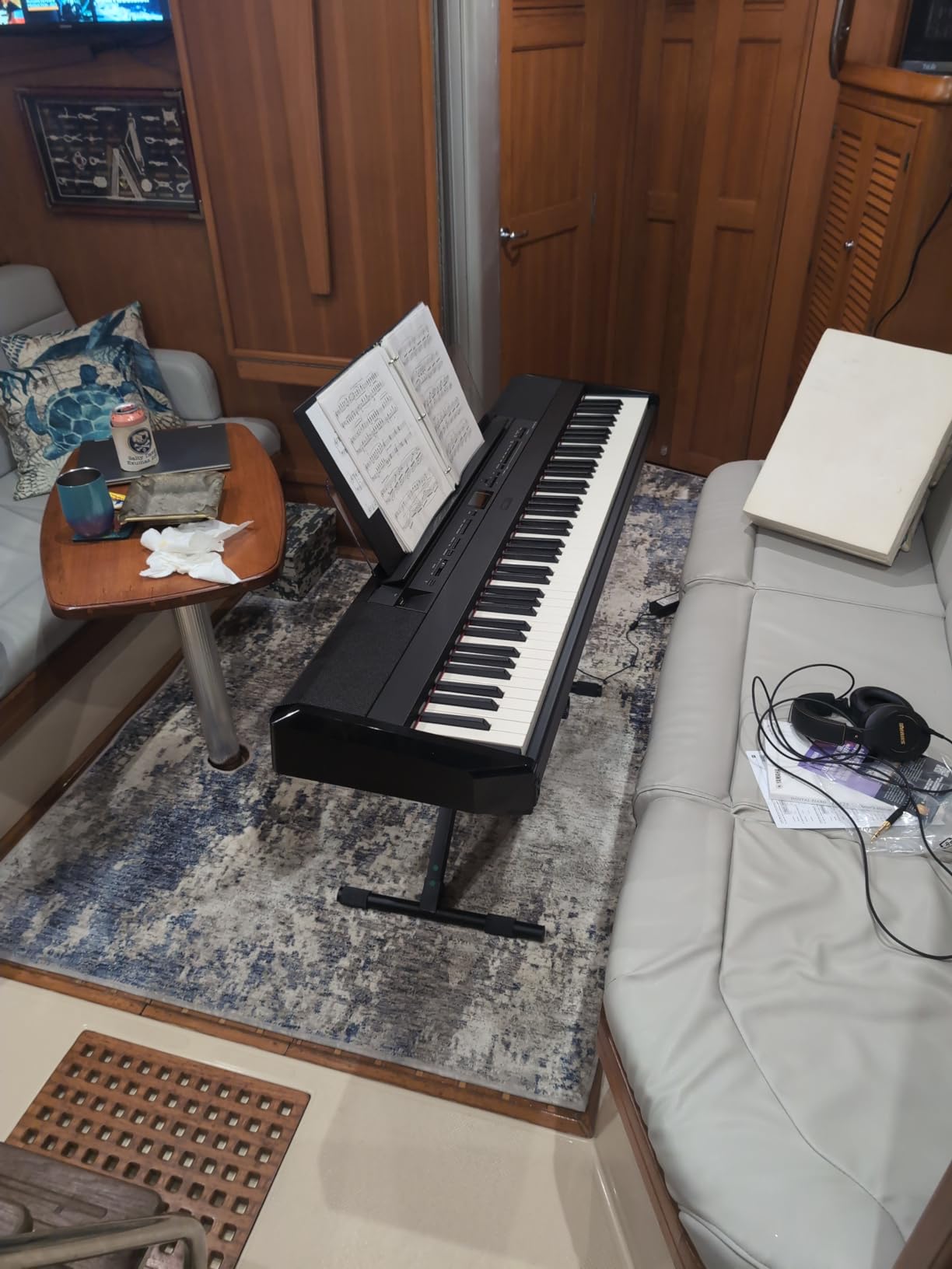 Yamaha P-525 88-Weighted Wooden Key Digital Piano Keyboard, Premium Sound and Touch, Black (P525B) customer photo 1