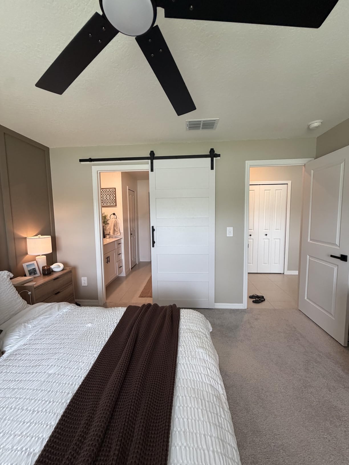 36in x 84in Sliding Barn Door with 6.6ft Barn Door Hardware Kit & Handle, Pre-Drilled Holes Easy Assembly - Solid Barn Door Slab Covered with Water-Proof PVC Surface, White, 5 Panel customer photo 1