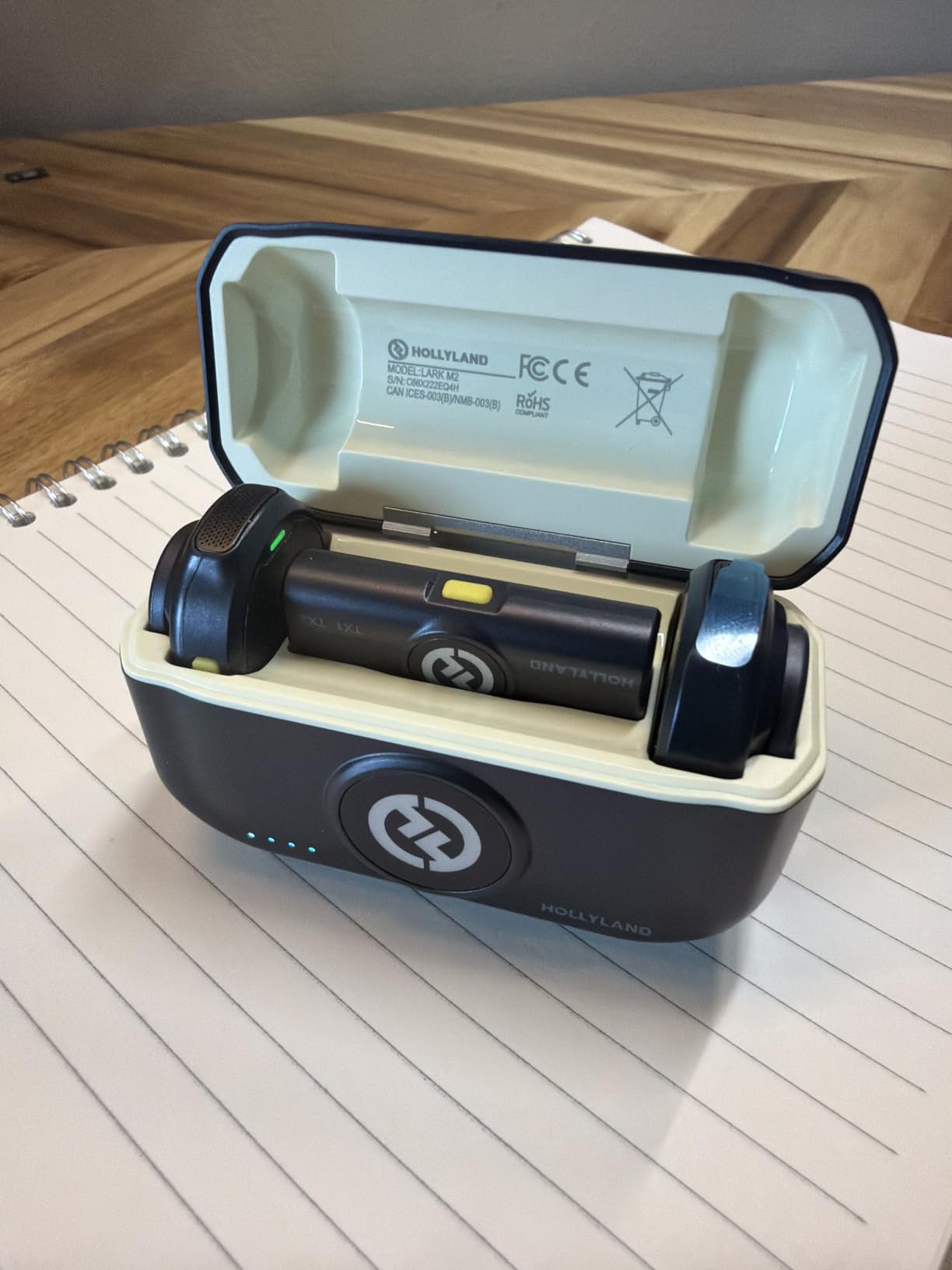 Hollyland Lark M2 Wireless Microphone for iPhone15/16/17 & Android, USB C Mini Lapel Microphone Wireless, 1000ft Range, Hi-Fi Audio, Noise Cancellation, 30H Battery for Video Recording, Streaming customer photo 2