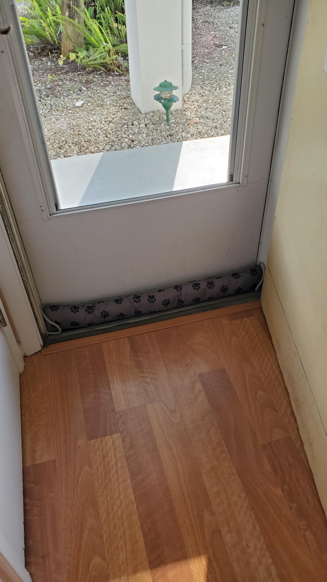 GORILLA GRIP Door Draft Stopper for Bottom of Doors, Cold Air Insulation Sweep, Weather Stripping Seal Noise, Soundproofing, 32 Inch, Gray customer photo 1
