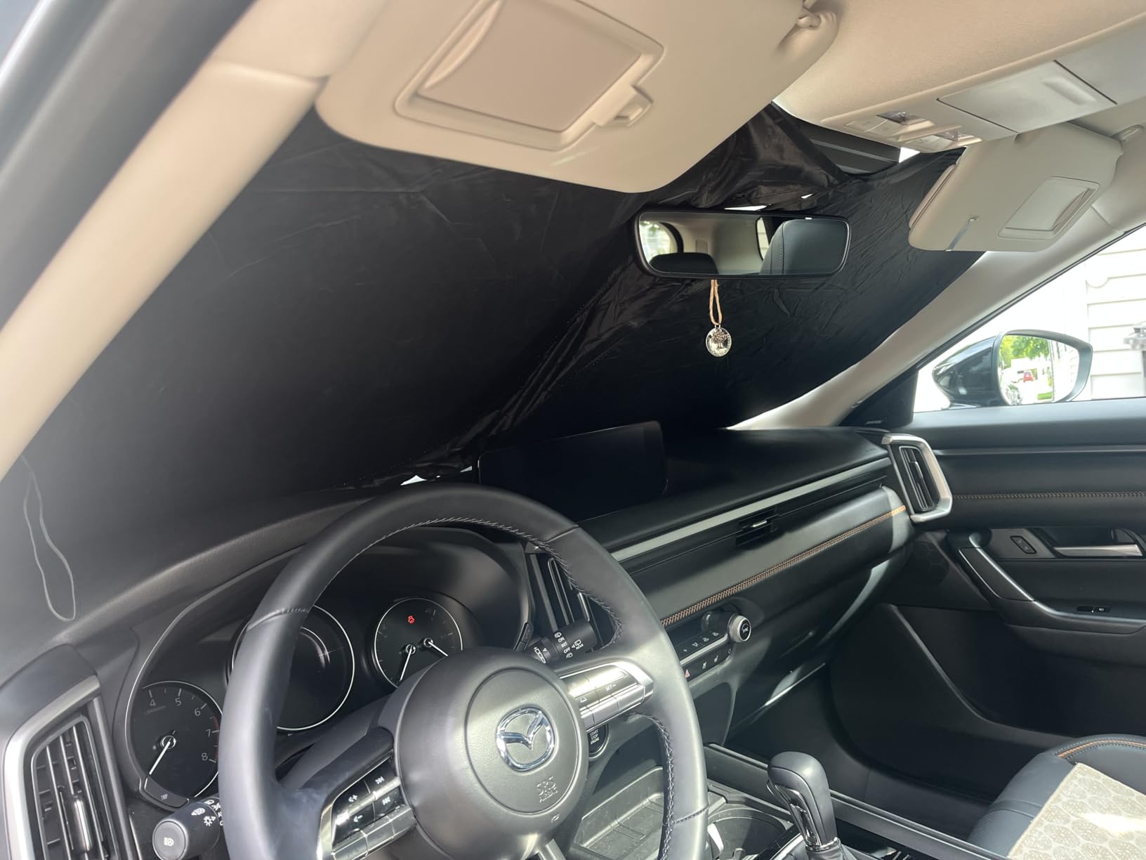 ARISMOTOR Windshield Sun Shade for Chevy Silverado/GMC Sierra 1500 2500 3500 2019-2025 2026, Custom Fit Foldable Front Window Sunshade Sun Visor Protector, Block UV Rays Keep Your Car Cooler customer photo 1