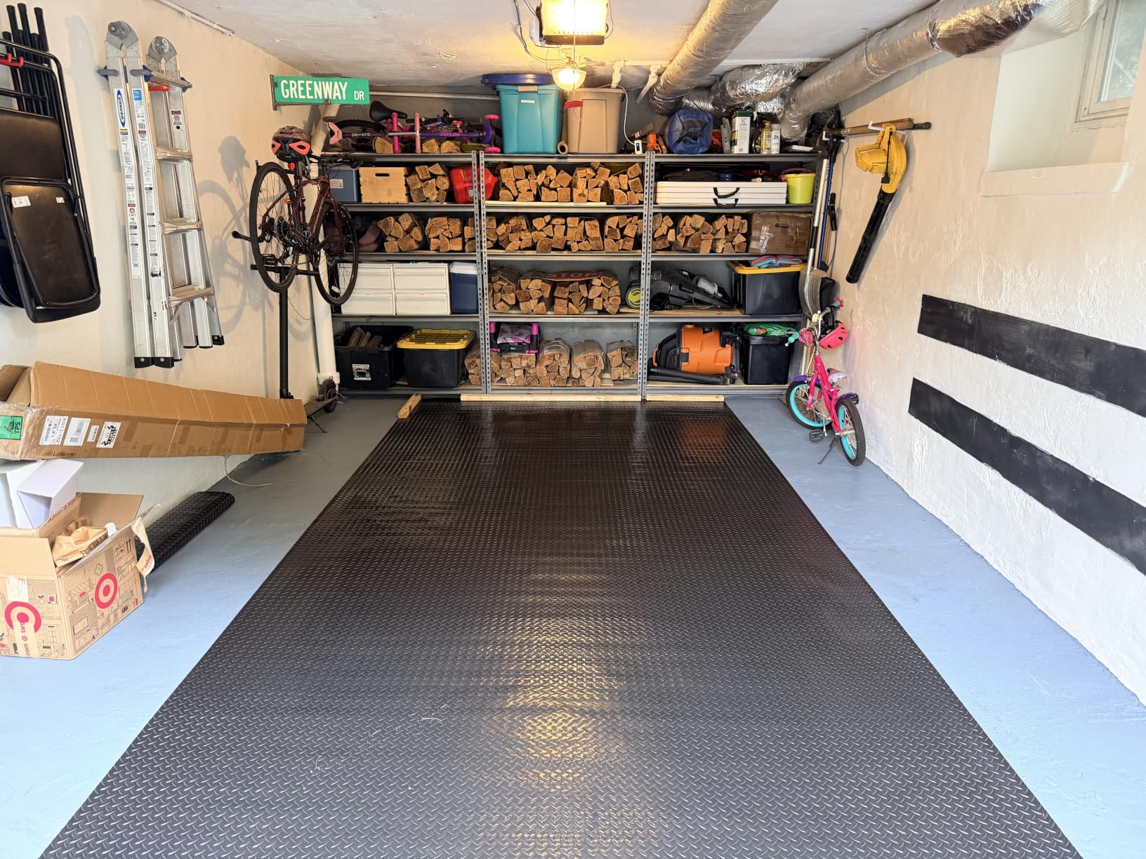 8x20 FT Garage Floor Mat, 2.8mm Thickened Flooring Roll for Under Car Diamond Plate PVC Rubber Mat with 20 Pcs Tapes, Non-Slip Floor Mat for Garage, Warehouse, Gyms, Trailer, Black customer photo 2