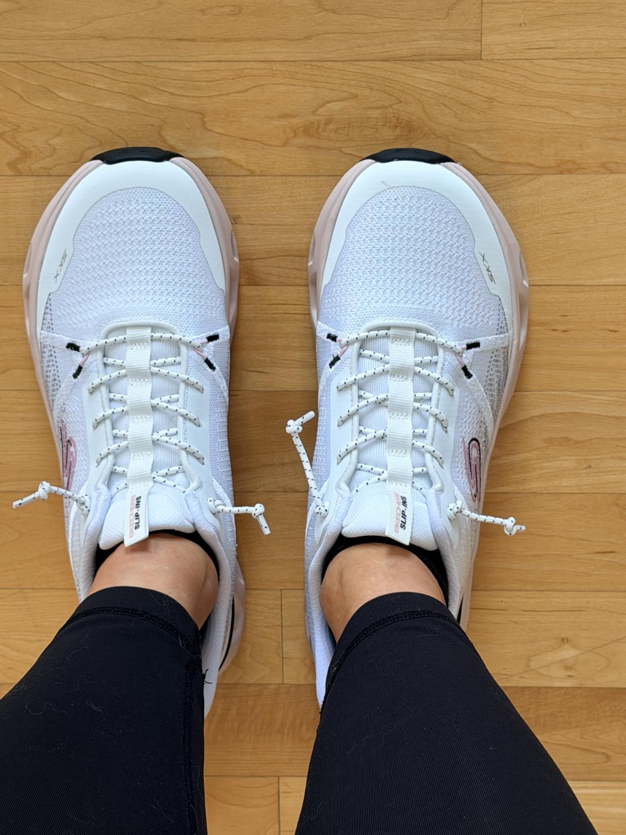 Skechers Women's Glide-Step Altus Hands Free Slip-Ins customer photo 1