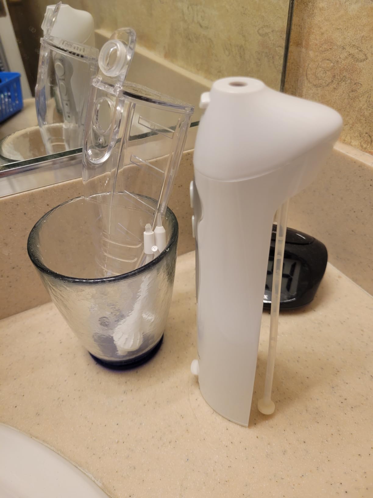 AquaSonic Water Flosser - Cordless Rechargeable Water Flossers for Teeth Cleaning - Waterproof Aqua Flosser, Portable Oral Irrigator for Dental Cleaning with 5 Jet Tips - Braces Home Travel customer photo 1