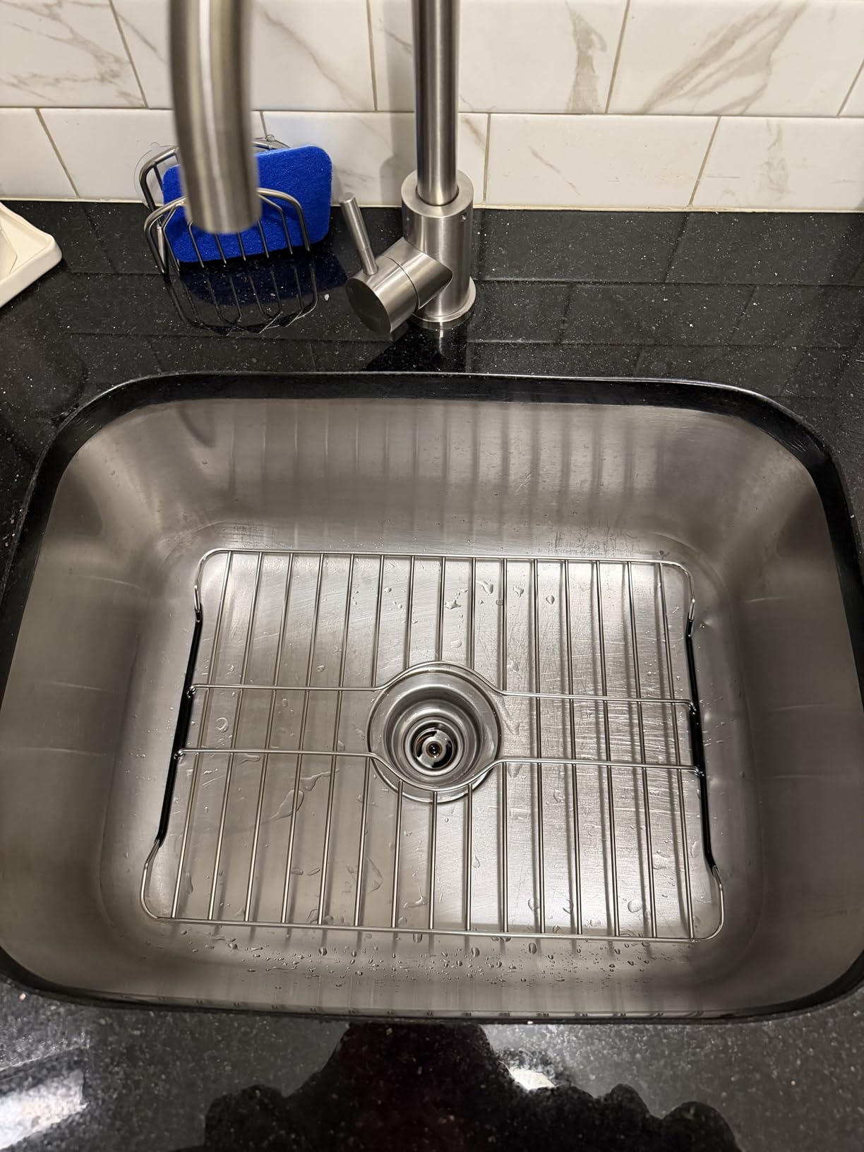 SunnyPoint 304 Stainless Steel Sink Protector Rack - Rust-Resistant Grid for Kitchen Sink Bottom, Scratch Prevention, Drainage Support, Fits Sinks 16.15