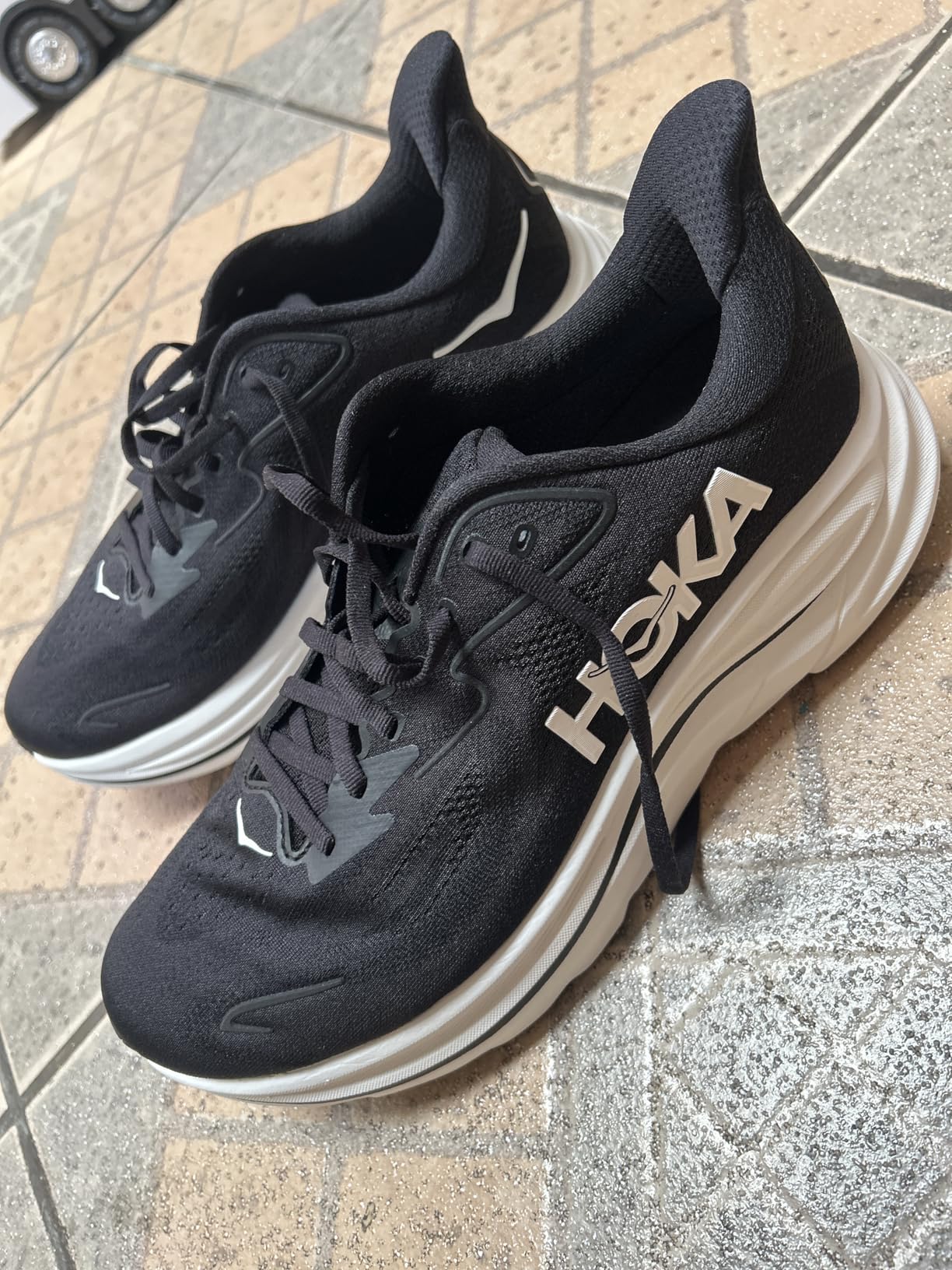 Hoka Men's Clifton 10 Running Shoe customer photo 1
