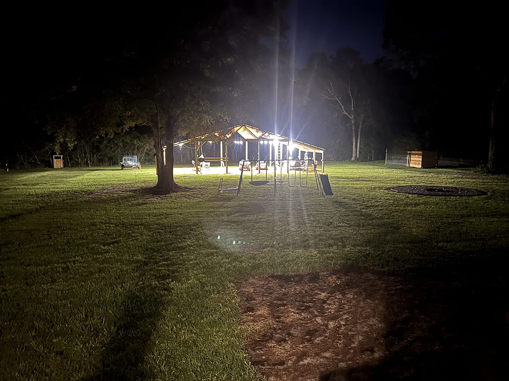 Sunco 4 Pack 4FT LED Shop Light Wraparound, Dual Selectable, 3CCT, 50-70W customer photo 2