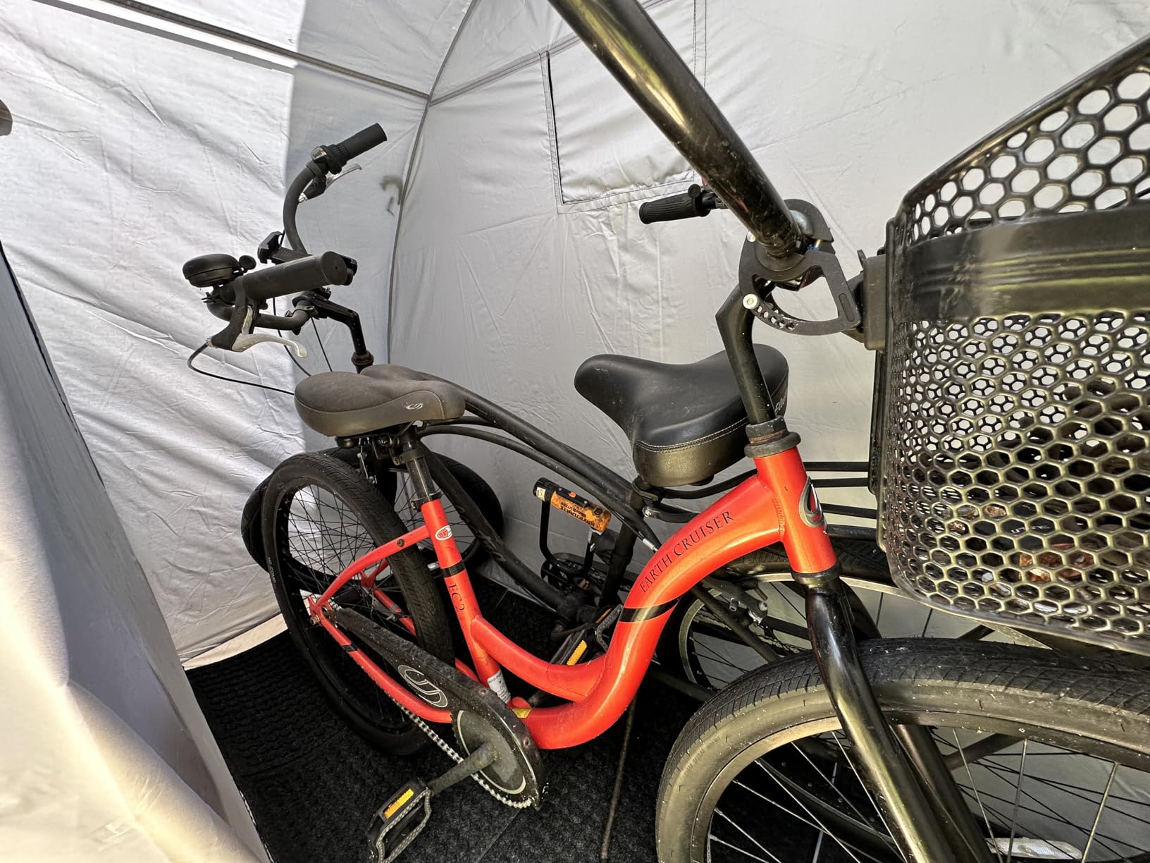 UNP Bike Storage Shed Tent, Portable Outdoor Bike Storage Tent with 210D Oxford Thick PU4000 Waterproof for 1/2/3/4 Bikes, Bike Covers Storage Shed for Bicycles, Lawn Mower, Garden Tools customer photo 2