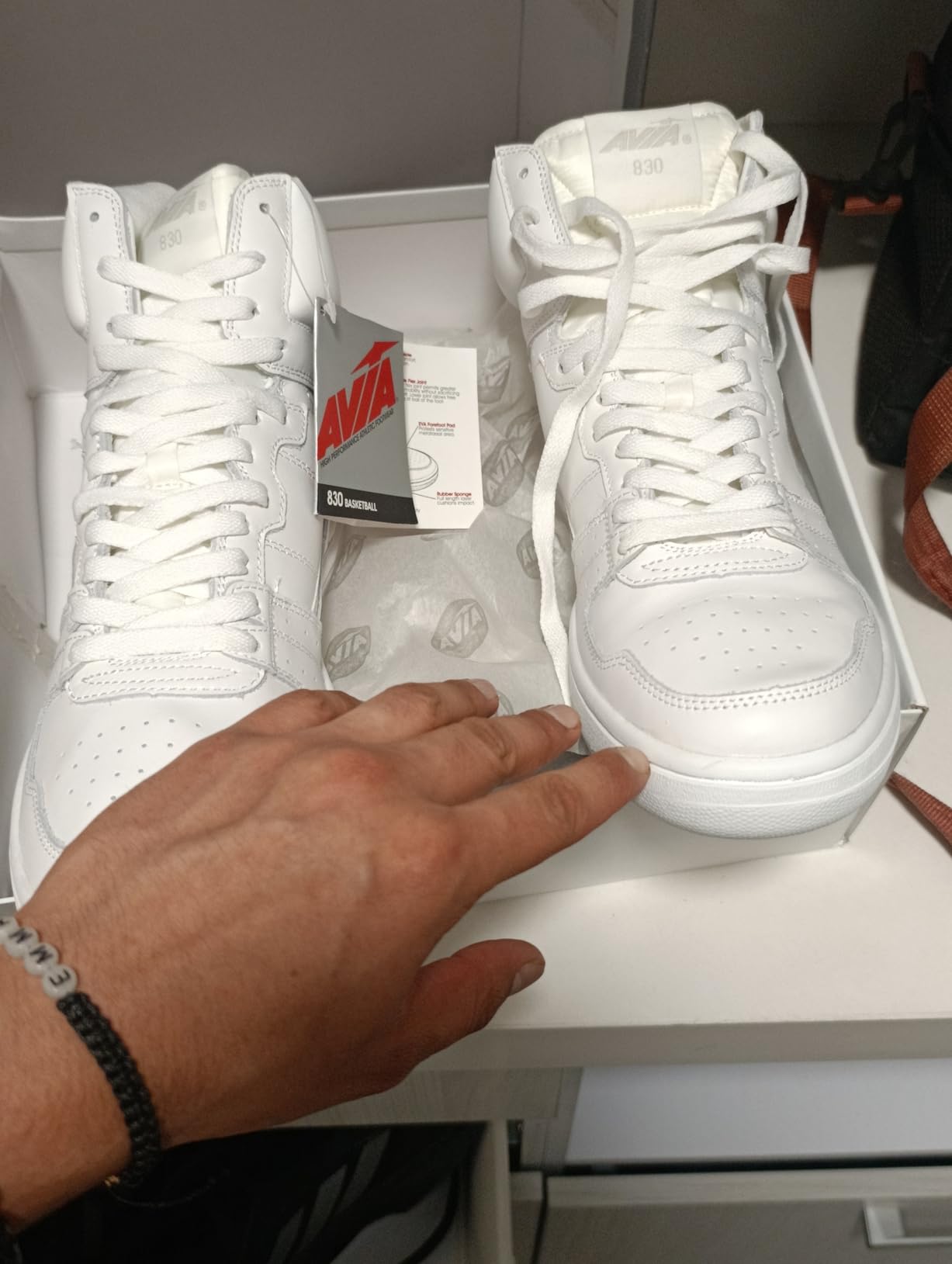 830 Men's Basketball Shoes, Retro High Top Sneakers for Men Indoor or Outdoor, Street or Court customer photo 2