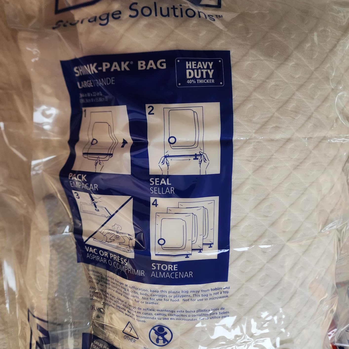 Hefty Shrink-Pak Vacuum Storage Bags - For Clothes, Pillows, Towels, Blankets & More - Space Saver Vacuum Suction Sealer Bags for Home or Travel - 4 Jumbo Cubes, 43.5 x 34 x 18 Inches customer photo 2