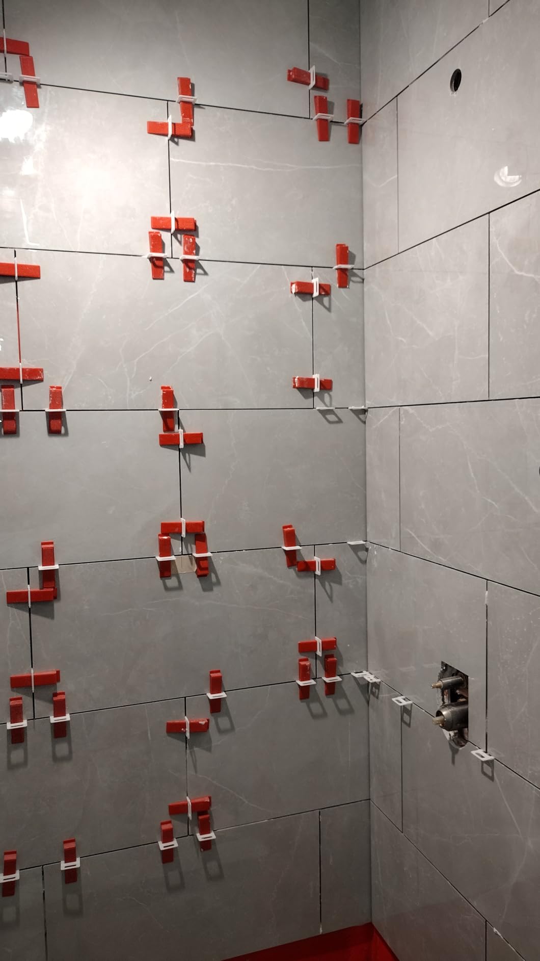 901 Pcs Tile Leveling System with 1/8