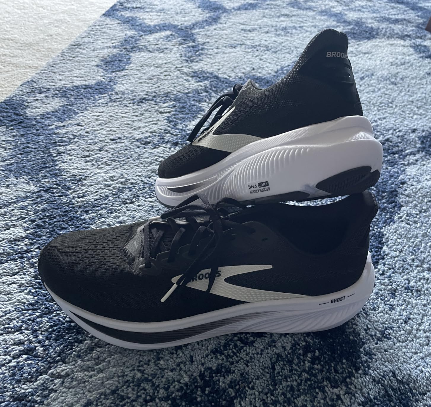 Brooks Men's Ghost 17 Neutral Running Shoe customer photo 1