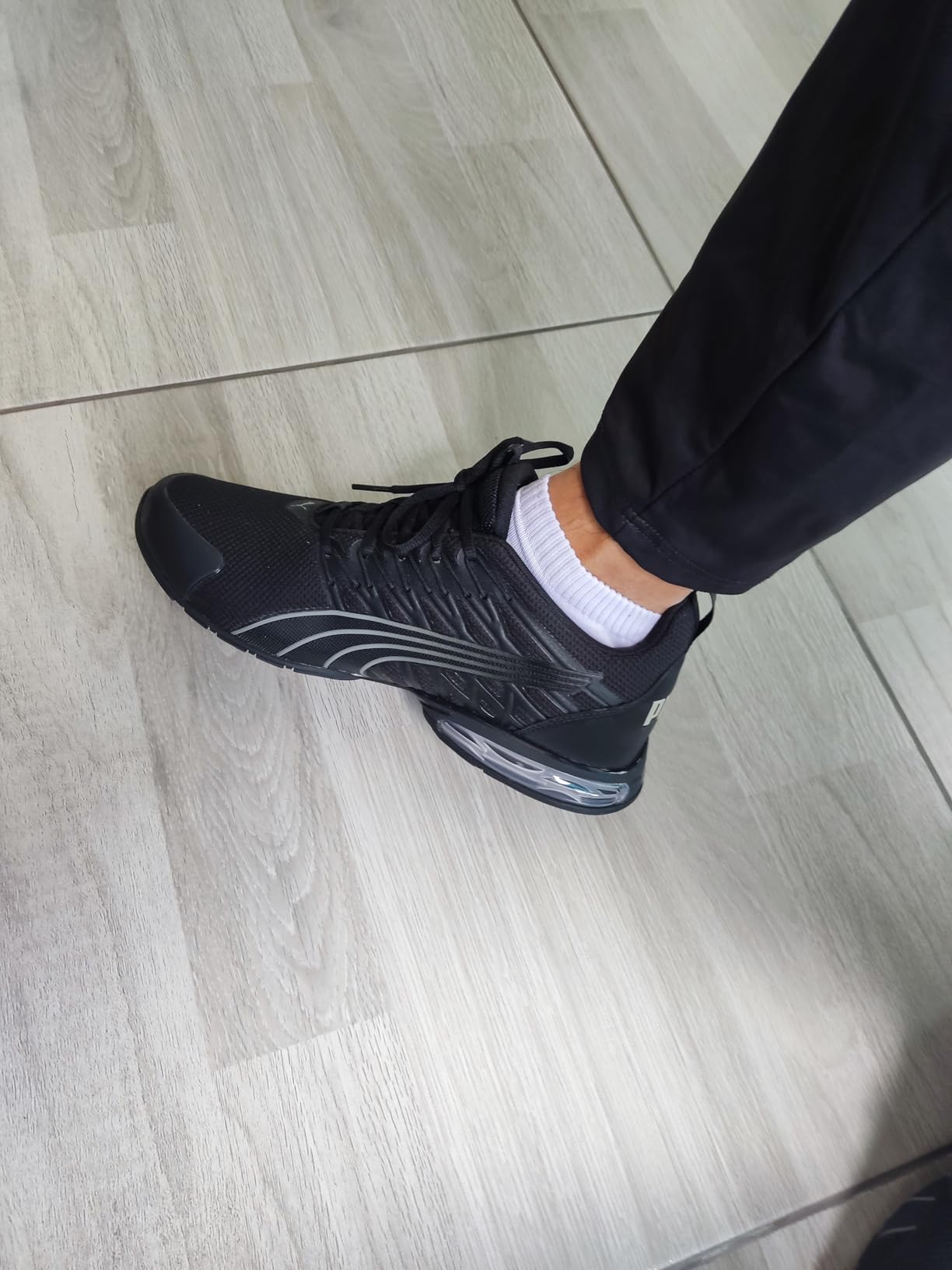 PUMA Men's Voltaic Evo Cross Trainers customer photo 2