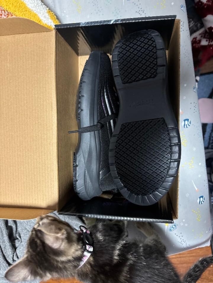 Treesky Non Slip Work Shoes for Women, Restaurant & Kitchen Sneakers customer photo 2