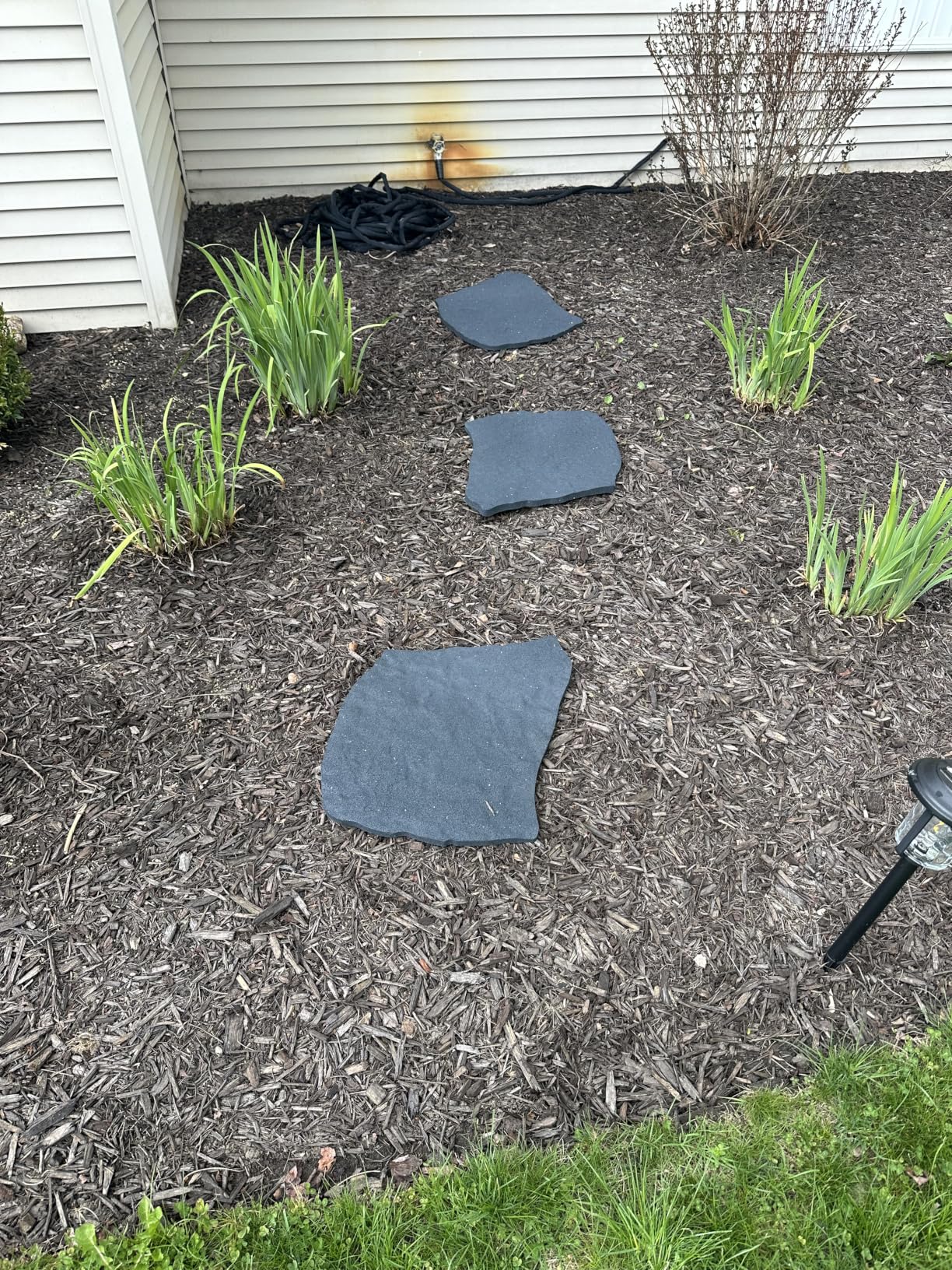 Sekcen 3 Pack Rubber Stepping Stones Outdoor Garden Rubber Pavers Pathway Walkway Paving Stones customer photo 1