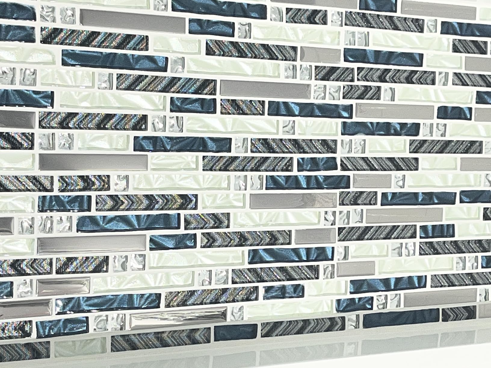 White Glass Mosaic Subway Tile for Kitchen Backsplash and Bathroom Wall, 5 Sheets Glossy Glass Tile, 11.9 x 11.7 in, 5 Sq.Ft., Heat and Water Resistant for Shower, Fireplace, Accent Wall customer photo 2