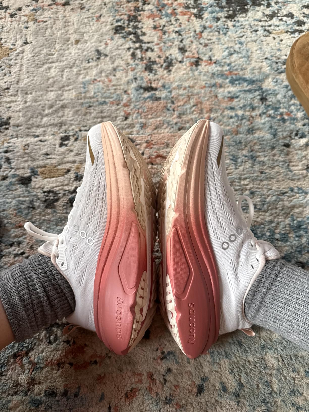 Saucony Women's Hurricane 25 Sneaker customer photo 1