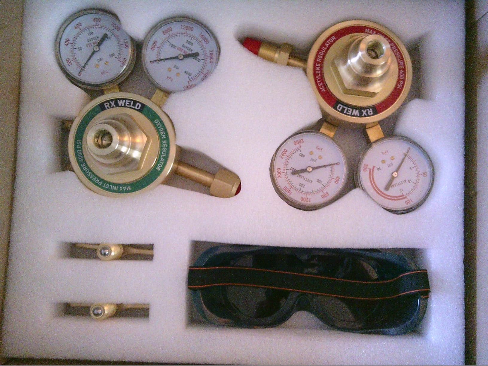 RX WELD Heavy Duty Oxy Acetylene Torch Kit with Check Valves | CA2460 Cutting Attachment, 8-MFA Heating Nozzles, Welding Nozzles customer photo 2