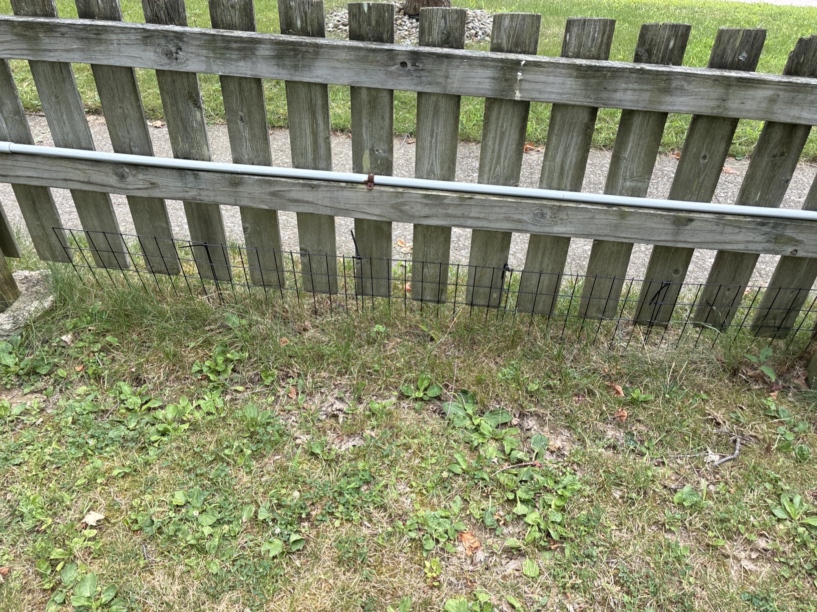 42.5ft(L) x 13in(H) Animal Barrier Fence, 30 Panels No Dig Garden Fence for Dog Rabbit, Rustproof Anti Digging Barrier, Garden Edging Border Ground Defense for Outdoor, Yard, Patio customer photo 1