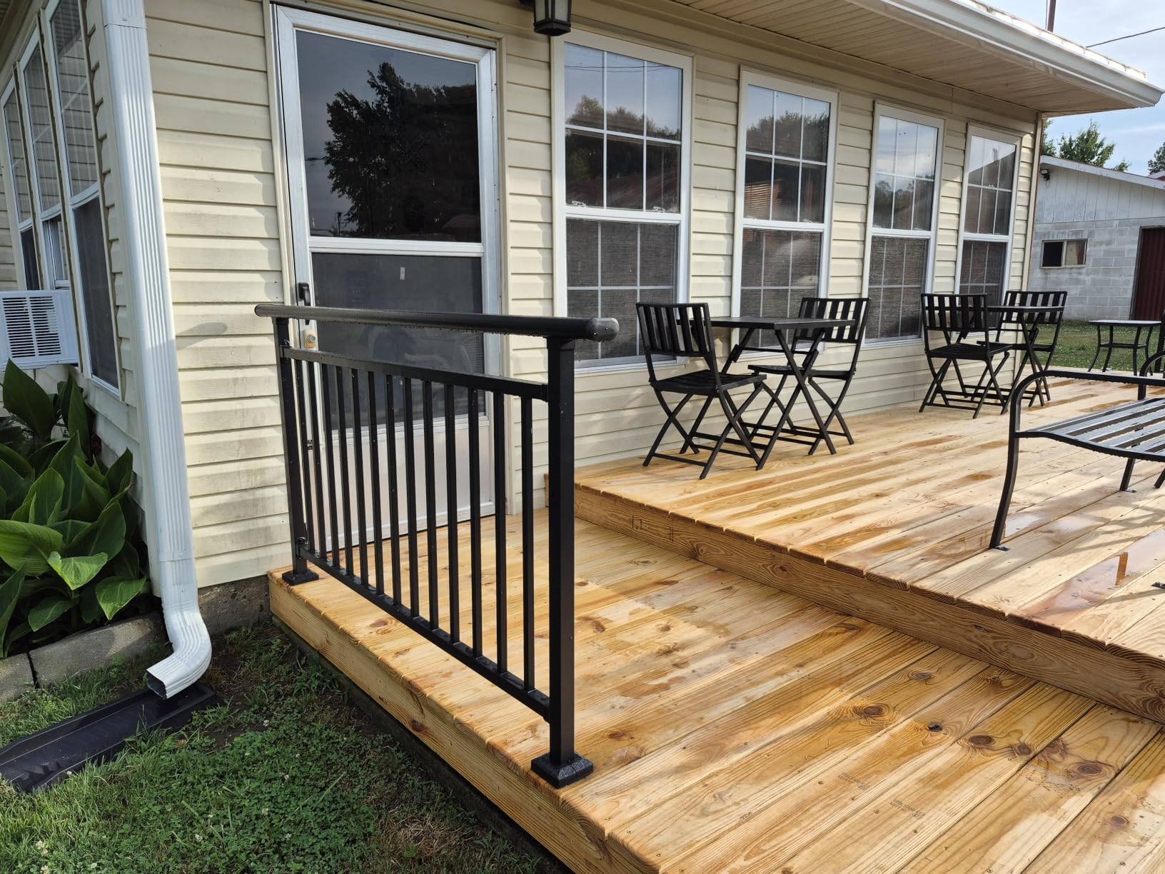 Upgrade Horizontal Deck Railing Kit, 40
