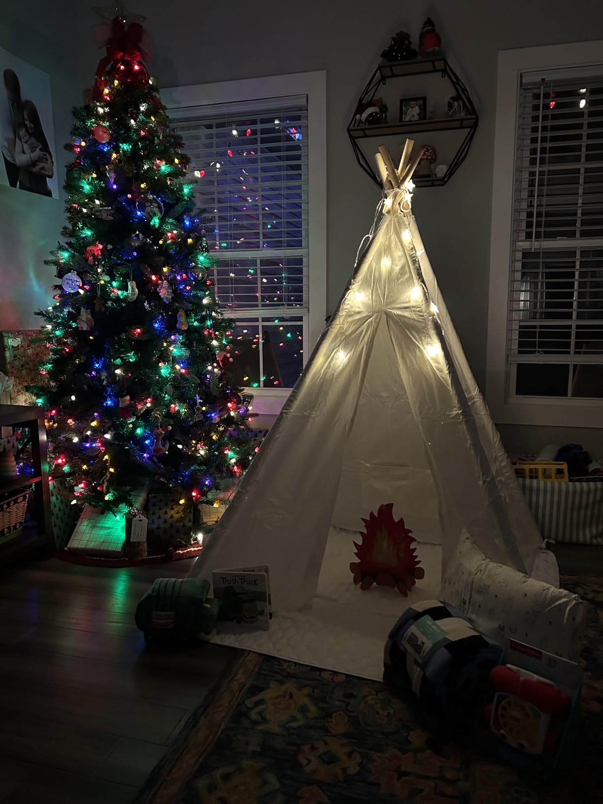 Teepee Tent with Starry Lights, Ground Mat and Pockets, Kids Teepee Tents for Indoor & Outdoor Use, Foldable Play Tents for Boys & Girls, Washable Kid Play Tent for Birthdays & Holidays customer photo 2