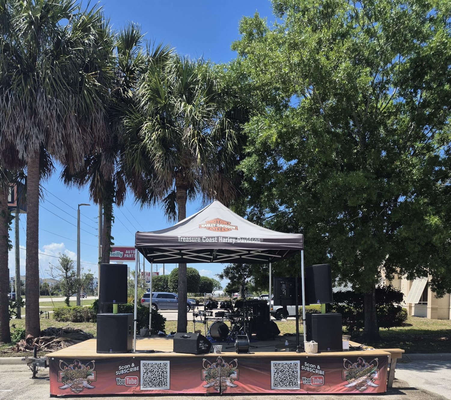 Acoustic-Style Electric Drum Set: Independent 16'' Wooden Double Pedal Bass Drum and 12'' Snare, Triple-Zone Ride Cymbal, Standalone Hi-Hat, Full Mesh Pads, 460 Sounds, USB MIDI (B-CORE543D) customer photo 1