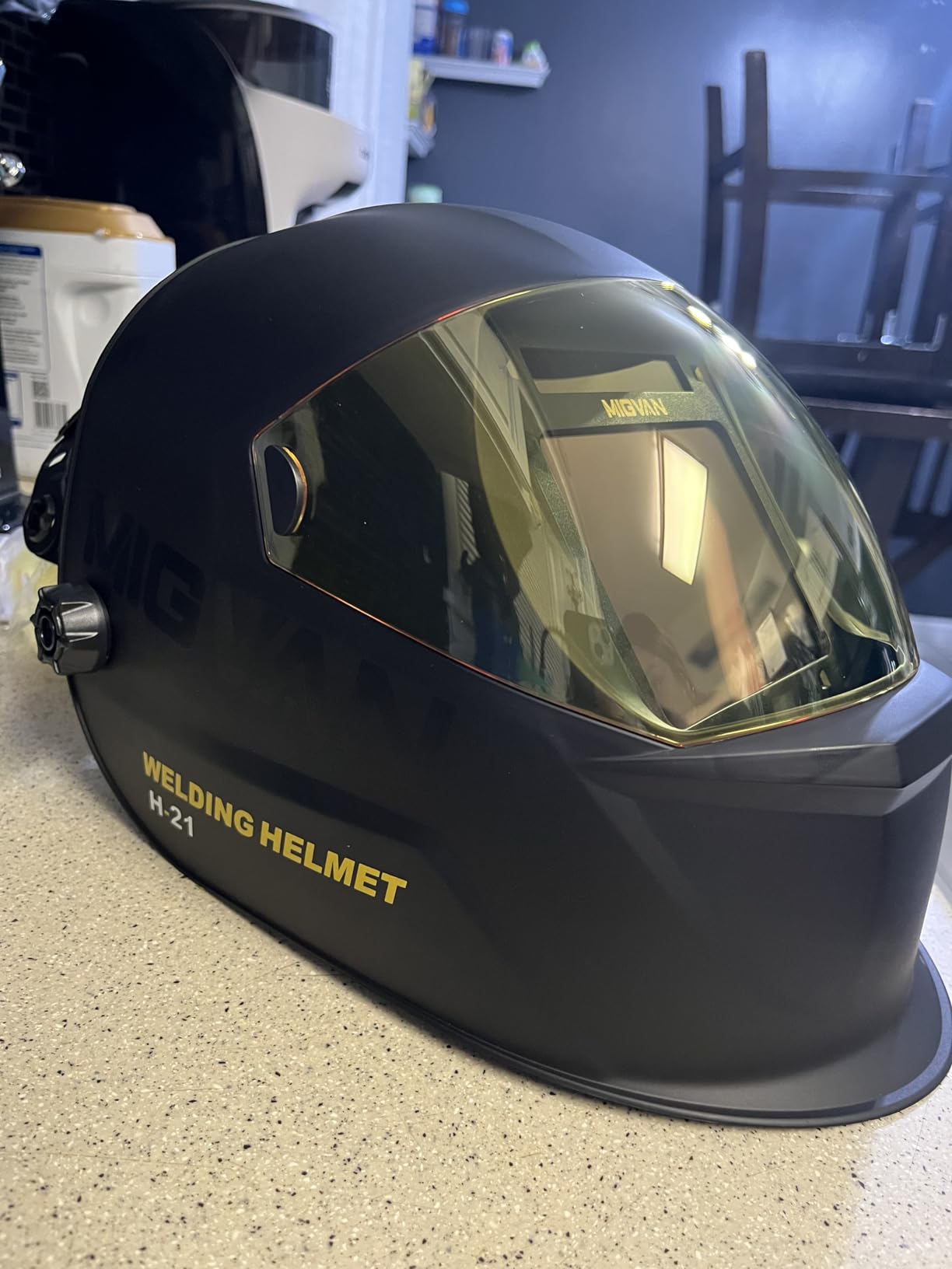 Welding Helmet Auto Darkening True Color Large Viewing, Welding Hood Solar/Rechargeable Battery Powered, Wide Shade 4/5-13 with 4 Arc Sensor, Optical Clarity Welding Mask for TIG MIG ARC Grind customer photo 1