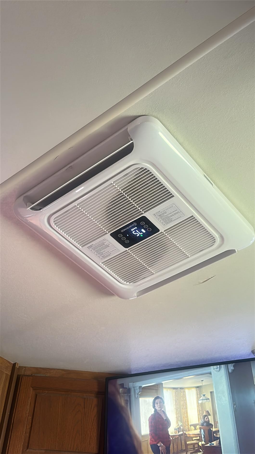 12V DC RV Air Conditioner 10000 BTU RV AC Unit Low Power Consumption Rooftop RV Air Conditioners with APP Remote for RVs, Camper, Van, Battery Powered customer photo 1