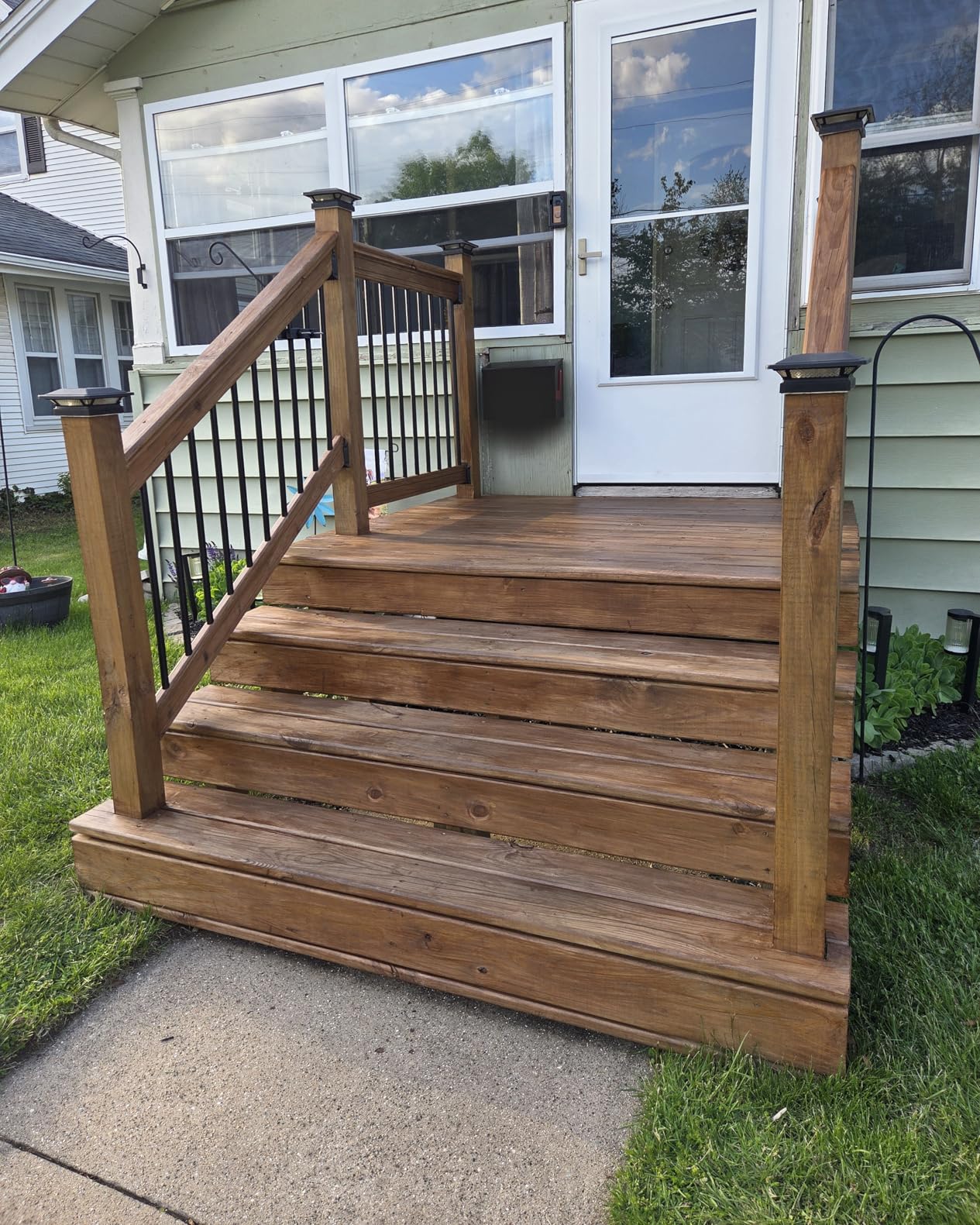 Olympic WaterGuard 1 gal Acorn Brown Semi-Transparent Wood Stain & Sealer | Water-Based Deck, Fence & Siding Stain, Waterproofing UV customer photo 2