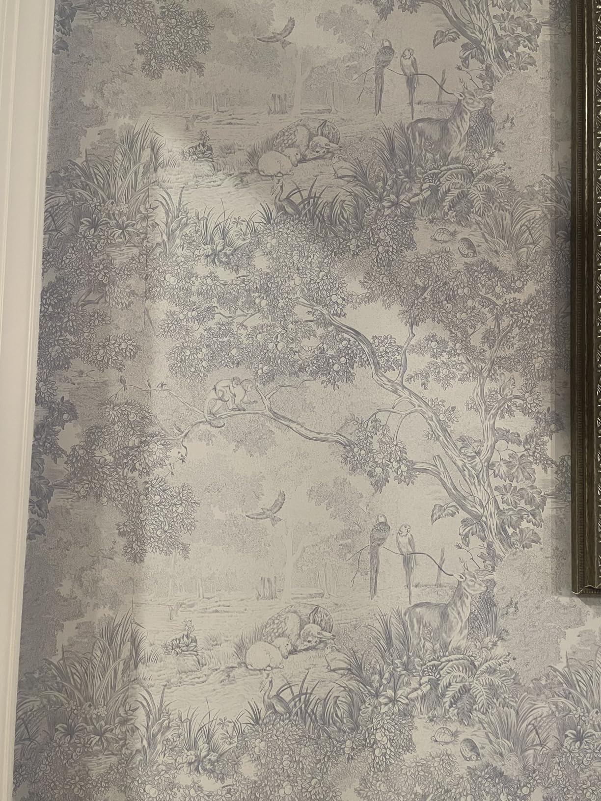 Heroad Peel and Stick Wallpaper Beige Neutral Vintage Forest Animals Floral Wallpaper Removable Self-Adhesive Contact Paper for Bedroom Living Room Cabinets Decoration Thicken Vinyl 17.3