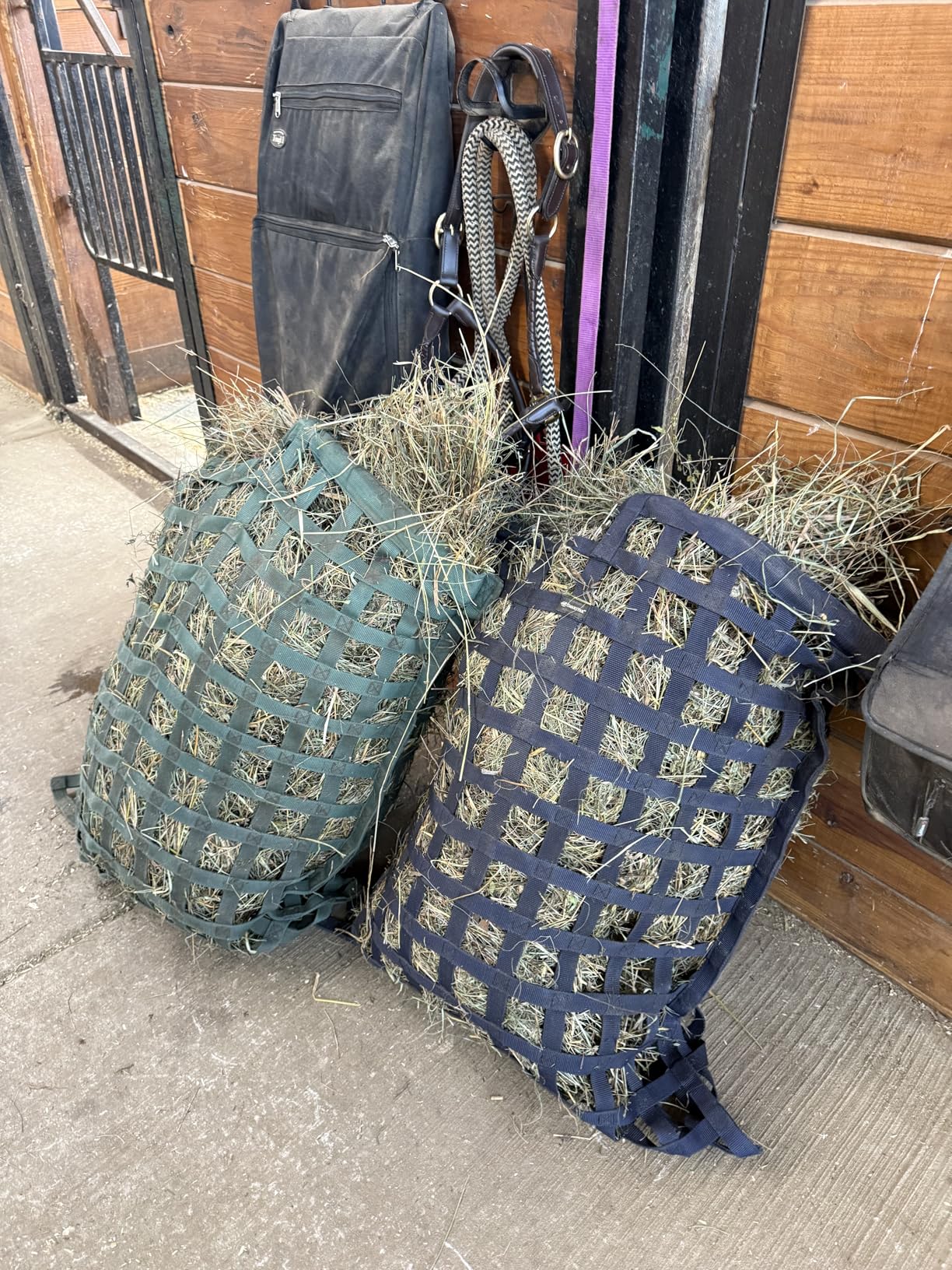 SmartEquine Slow Feed Hay Bag for Horses, 4 Flakes, 37