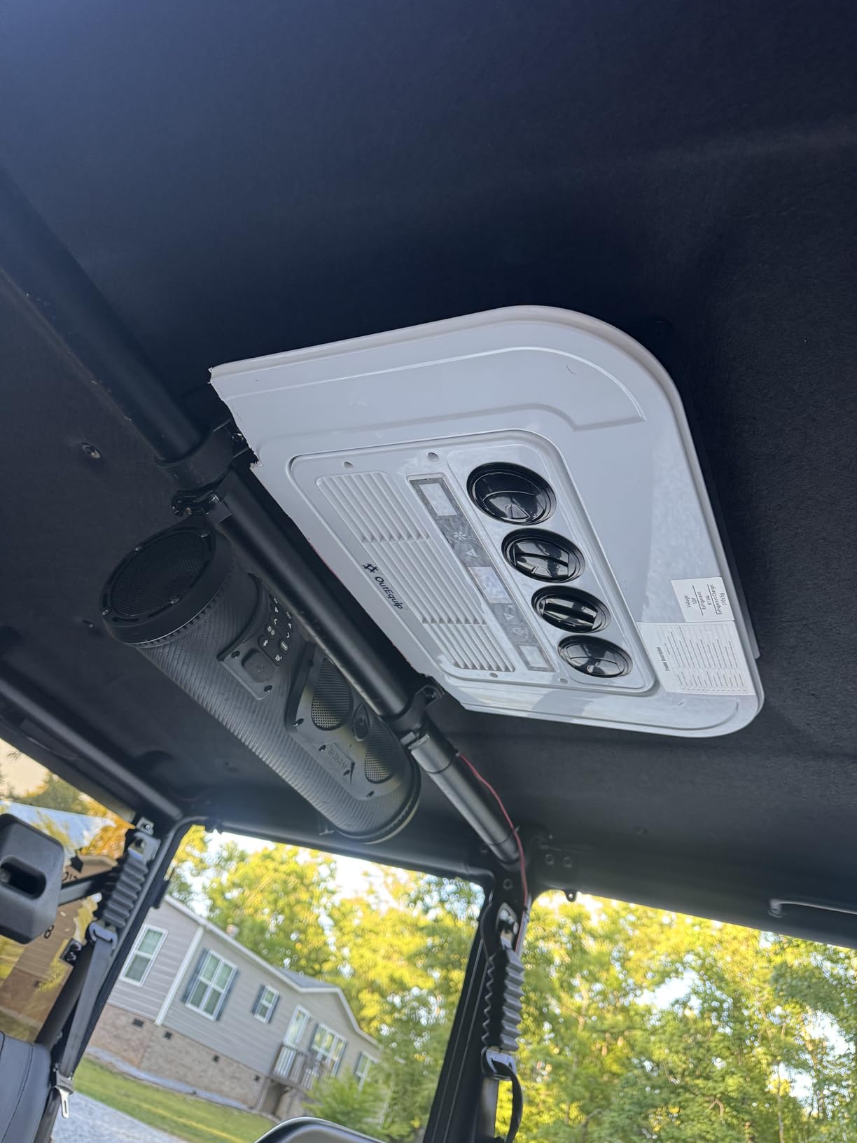 12V RV Rooftop Air Conditioner, 10,000 BTU Low Profile DC Air Conditioner - Quiet Battery Powered AC Unit for RV, Van, Camper, Truck, Trailer, Boat - Black Shell Design (No Heater) customer photo 2