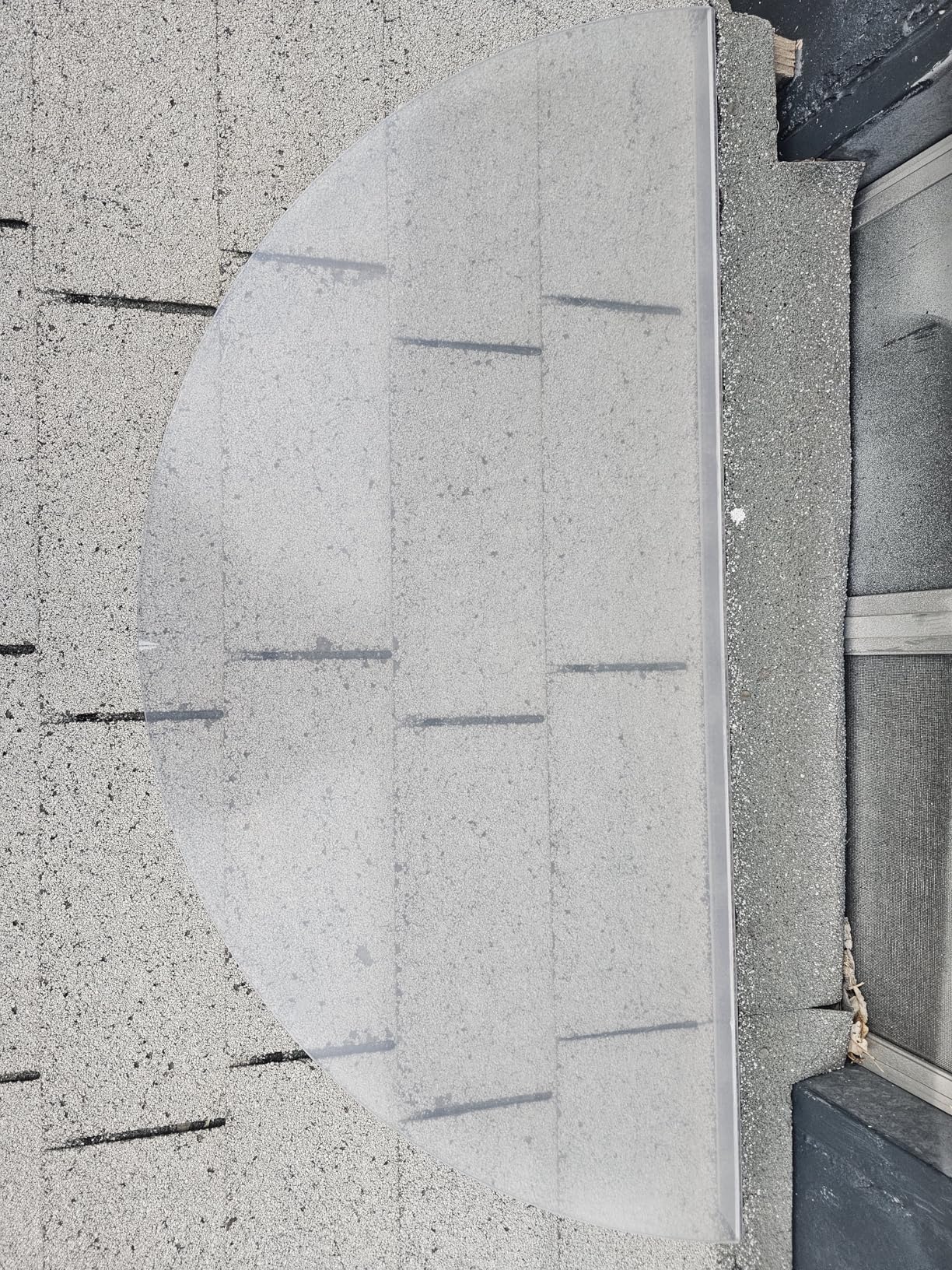 Basement Window Well Covers Outside, Heavy-Duty Egress Window Well Cover Clear, All-Weather Against Debris, UV Resistant, Tear-Resistant, Waterproof, Windproof (Only Cover) 39
