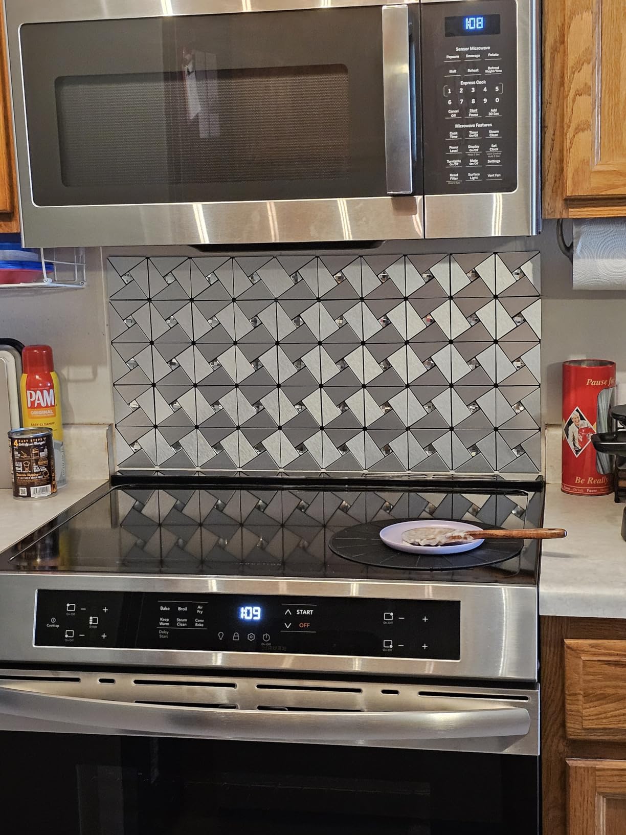 DICOFUN 10-Sheet Rustic Slate Look Peel and Stick Backsplash Tile, Mixed Glass Self-Adhesive Mosaic Tiles, Stainless Steel Stick on Wall Tiles for Kitchen and Bathroom Backspalsh, Mirror Decor customer photo 2