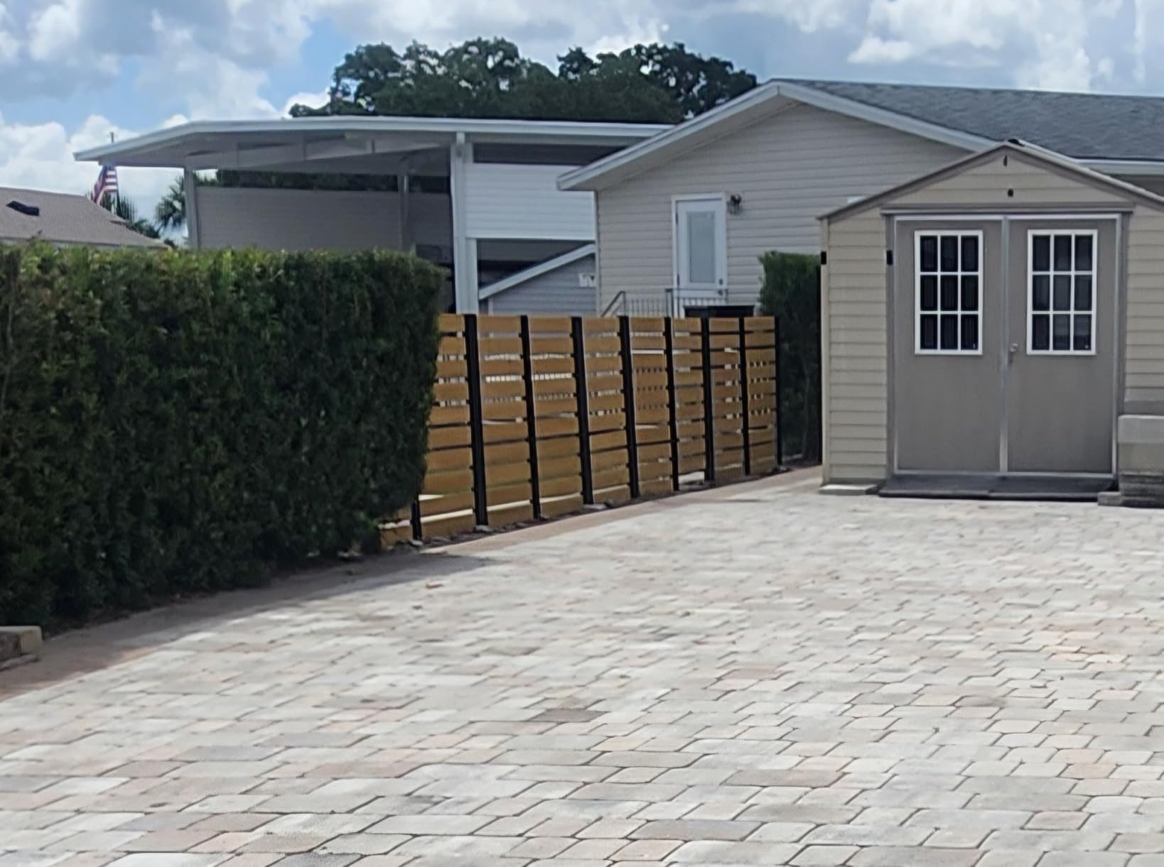 MUPATER 49'' H×78'' W Outdoor Fence Privacy Screen, No Dig Wooden Privacy Screen for Hard Ground and Soil, 2 Way to Use, Aluminum Post, Privacy Fence Panel, Air Conditioner Fence,Natural (2 Panels) customer photo 1