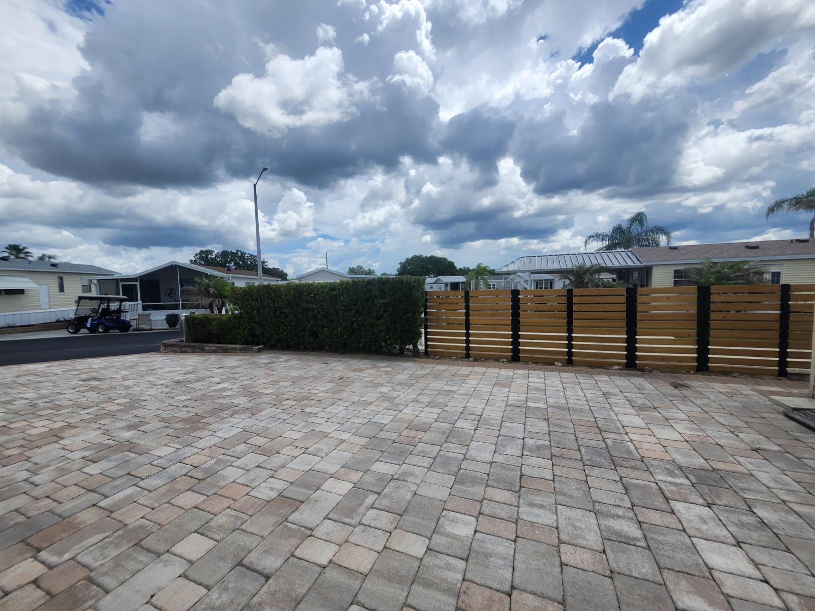 MUPATER 49'' H×78'' W Outdoor Fence Privacy Screen, No Dig Wooden Privacy Screen for Hard Ground and Soil, 2 Way to Use, Aluminum Post, Privacy Fence Panel, Air Conditioner Fence,Natural (2 Panels) customer photo 2