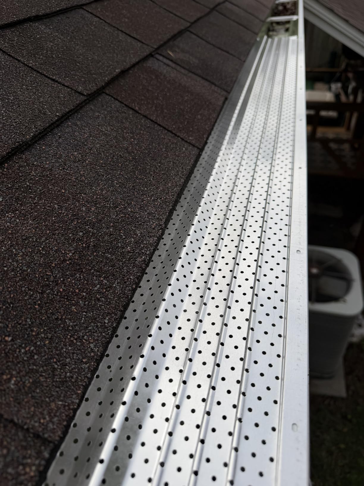 Premium Leaf Guards for Gutters, Heavy Duty Gutter Guards 5 Inch-50 feet, Easy DIY Gutter Leaf Guards, Home Aluminum Gutter Cover System with Screws (Mill Finish) customer photo 2