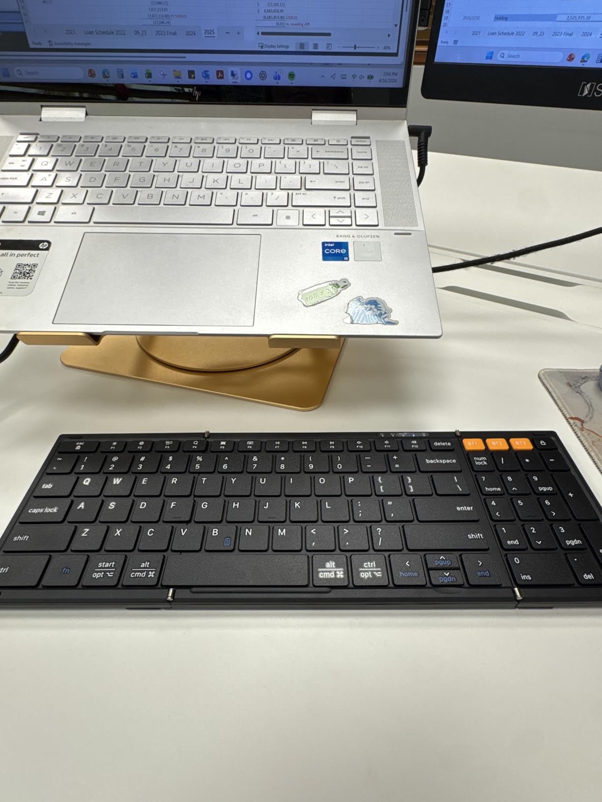 OMOTON Foldable Keyboard for Travel, Remote Work & Office - Connects to 3 Devices, Rechargeable Bluetooth Keyboard with Number Pad for iPad/iPhone/Android/Windows/Mac, Folding Wireless, Black customer photo 1