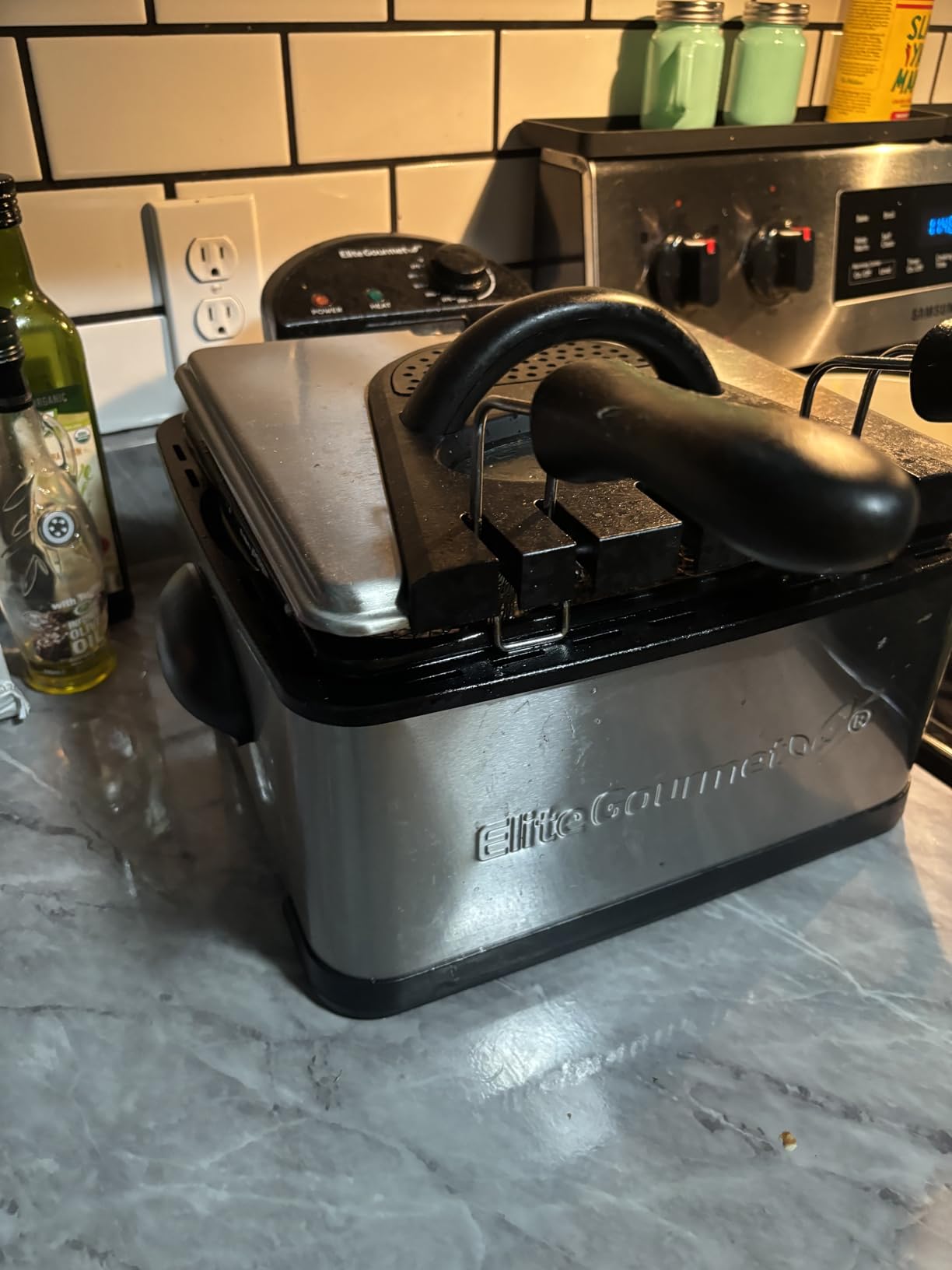 Elite Gourmet Electric Deep Fryer, 4.5 Qt Total Oil Capacity (Dual 2-Qt Split Baskets), 1700 Watts, Stainless Steel, Separates Foods for Simultaneous Cooking, Stainless Steel customer photo 1