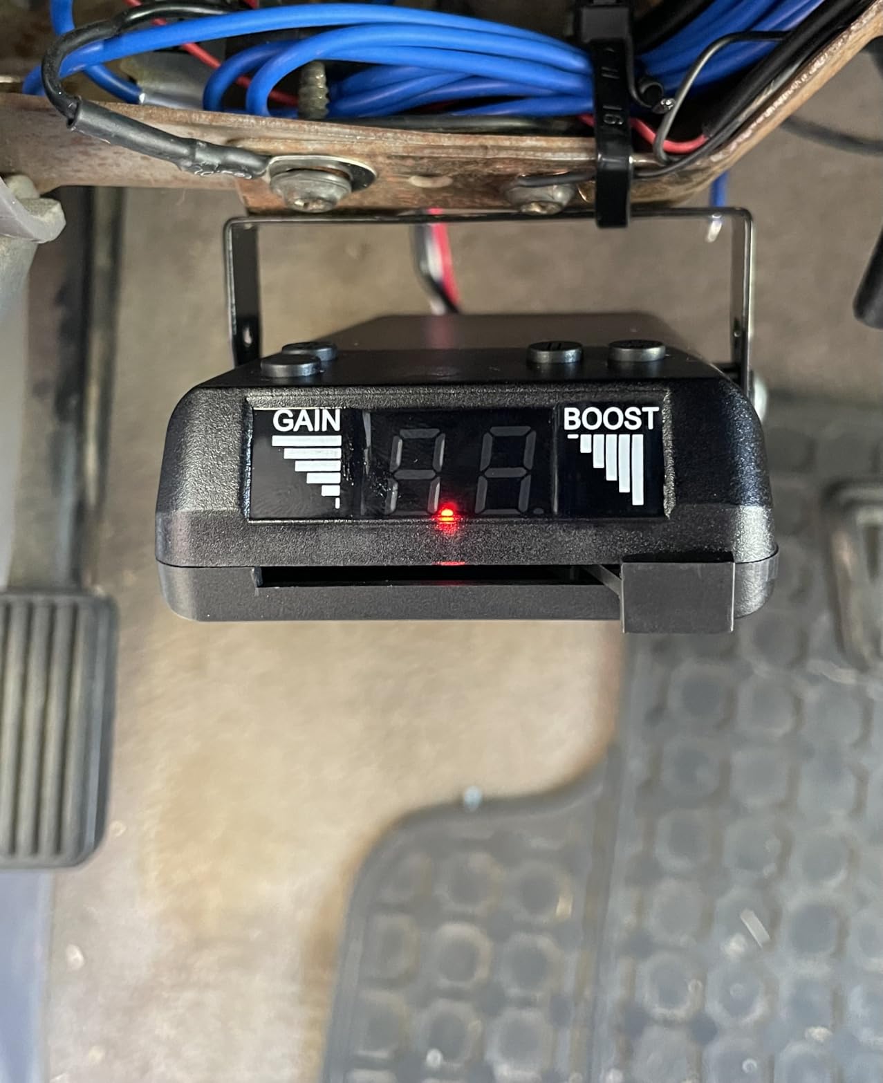 8508211 New Upgrade Proportional Brake Controller for 1-4 Axle Trailers (2/4/6/8 Brakes) - Replaces 8508220 Brake-EVN, Upgraded of 8507111 Time Delay IV Compatible with Ford/GM/Chevy/Dodge/RAM customer photo 2