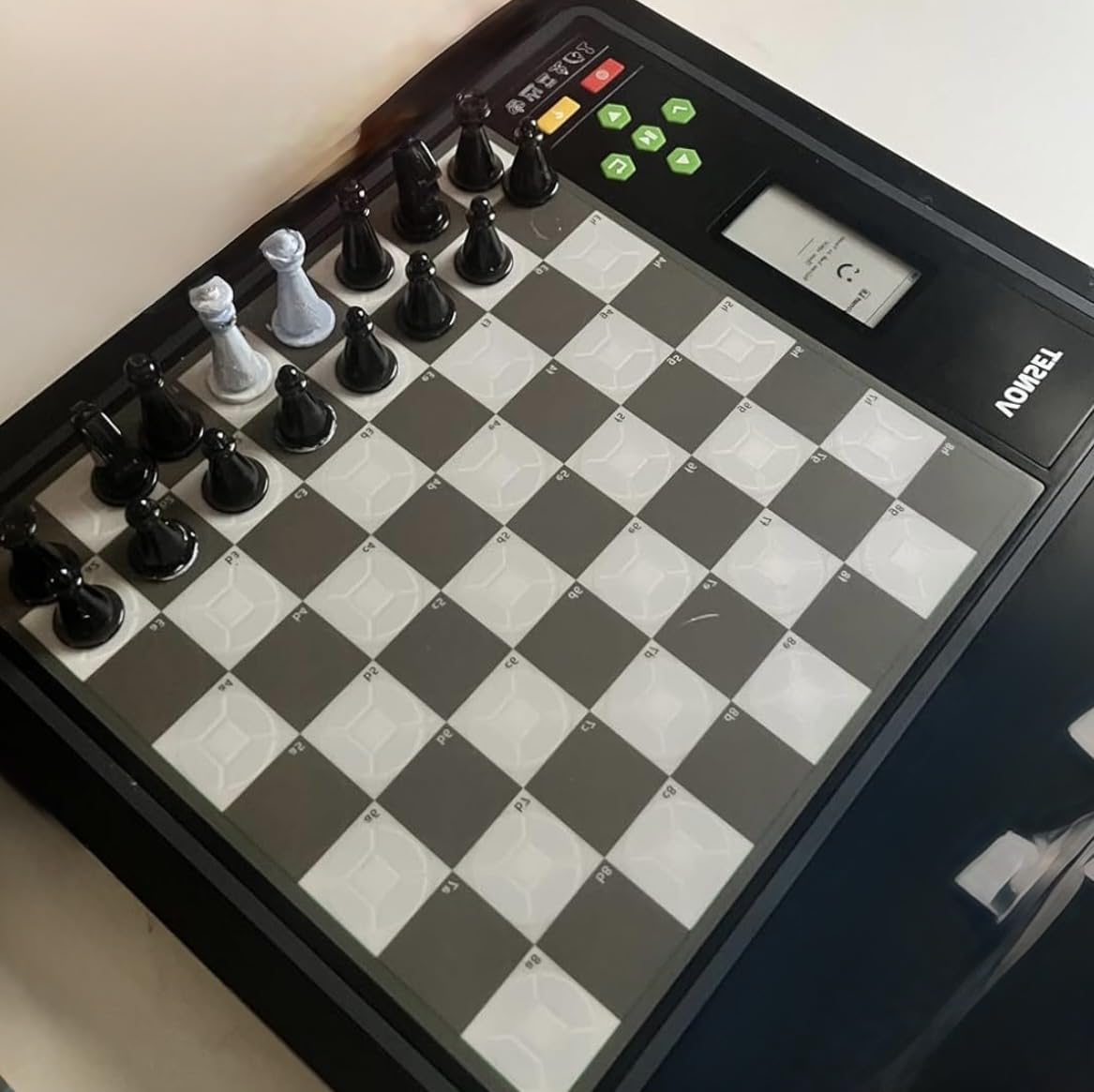Electronic Chess Board L6 with LED Lights, Computer Chess Set with Piece Position Display, Chess Computer Game for Beginners and Lovers customer photo 1